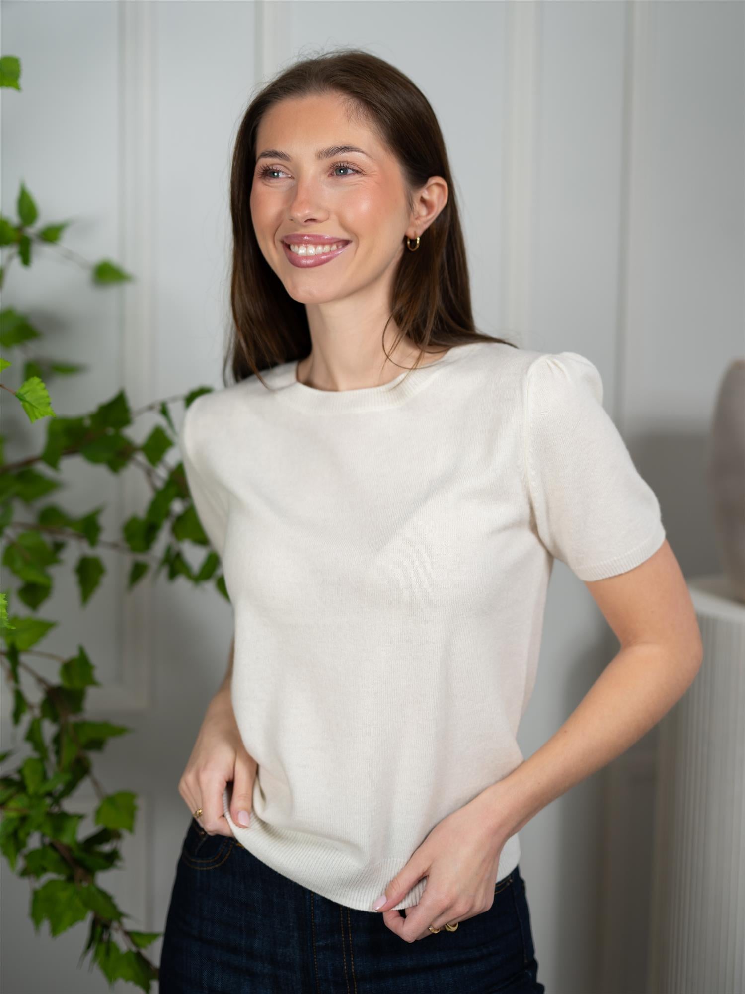 Dear Dharma Anne Puff Tee Cream