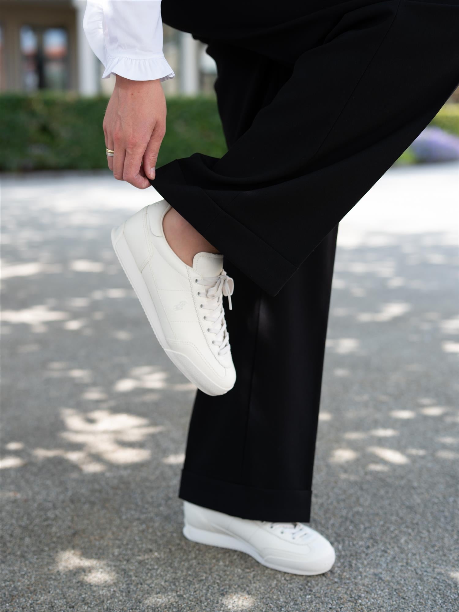 Hester Pp-Sneakers-Low Top Lace Estatecrm