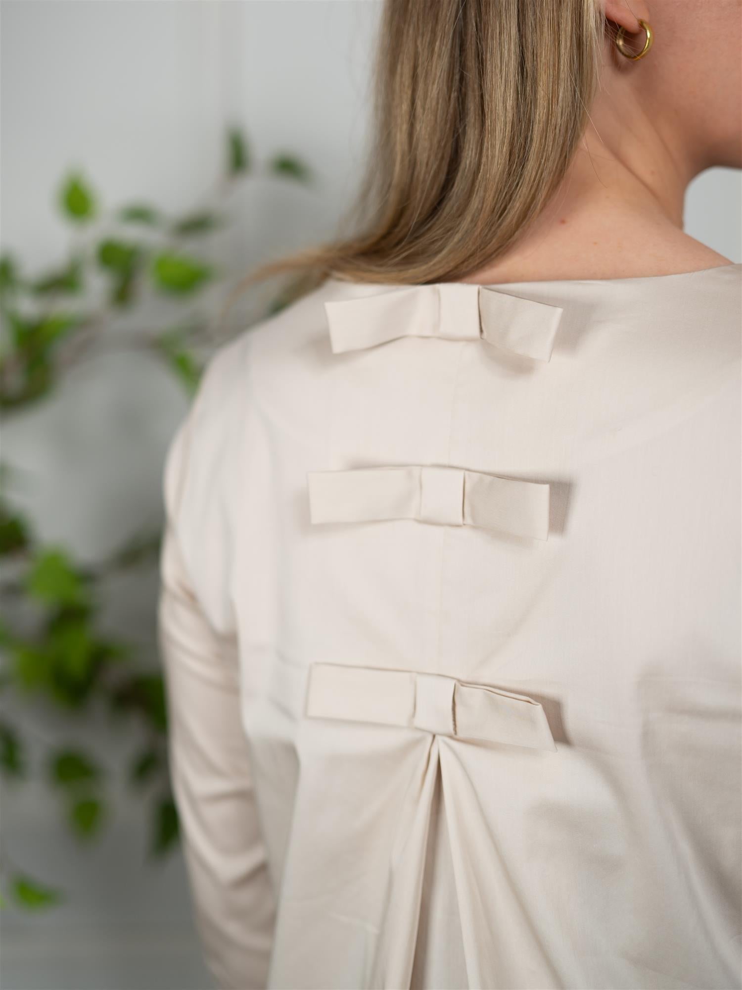 Angoor Sophie Top Sand