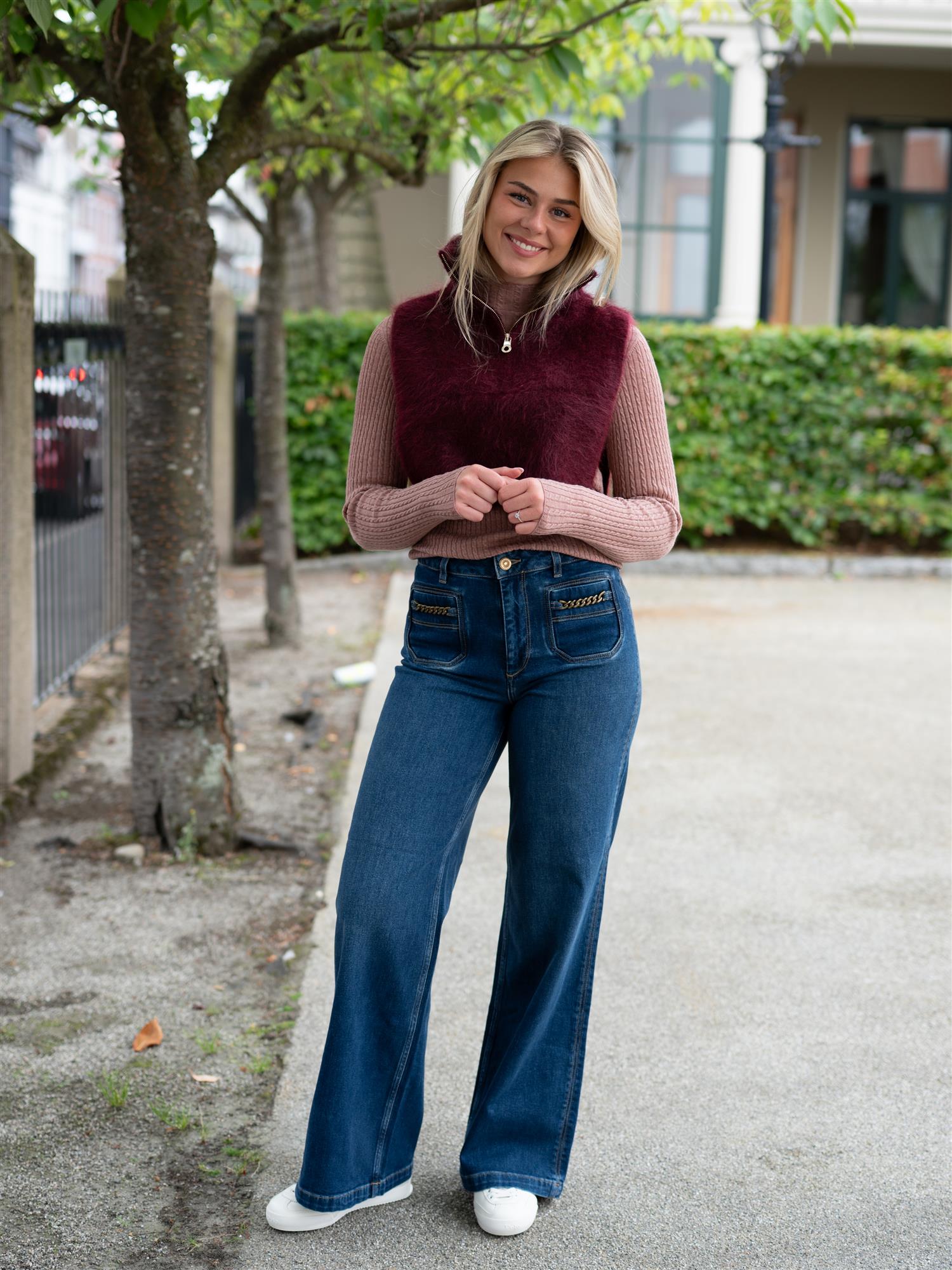 Belinda Chunky High Neck Oxblood