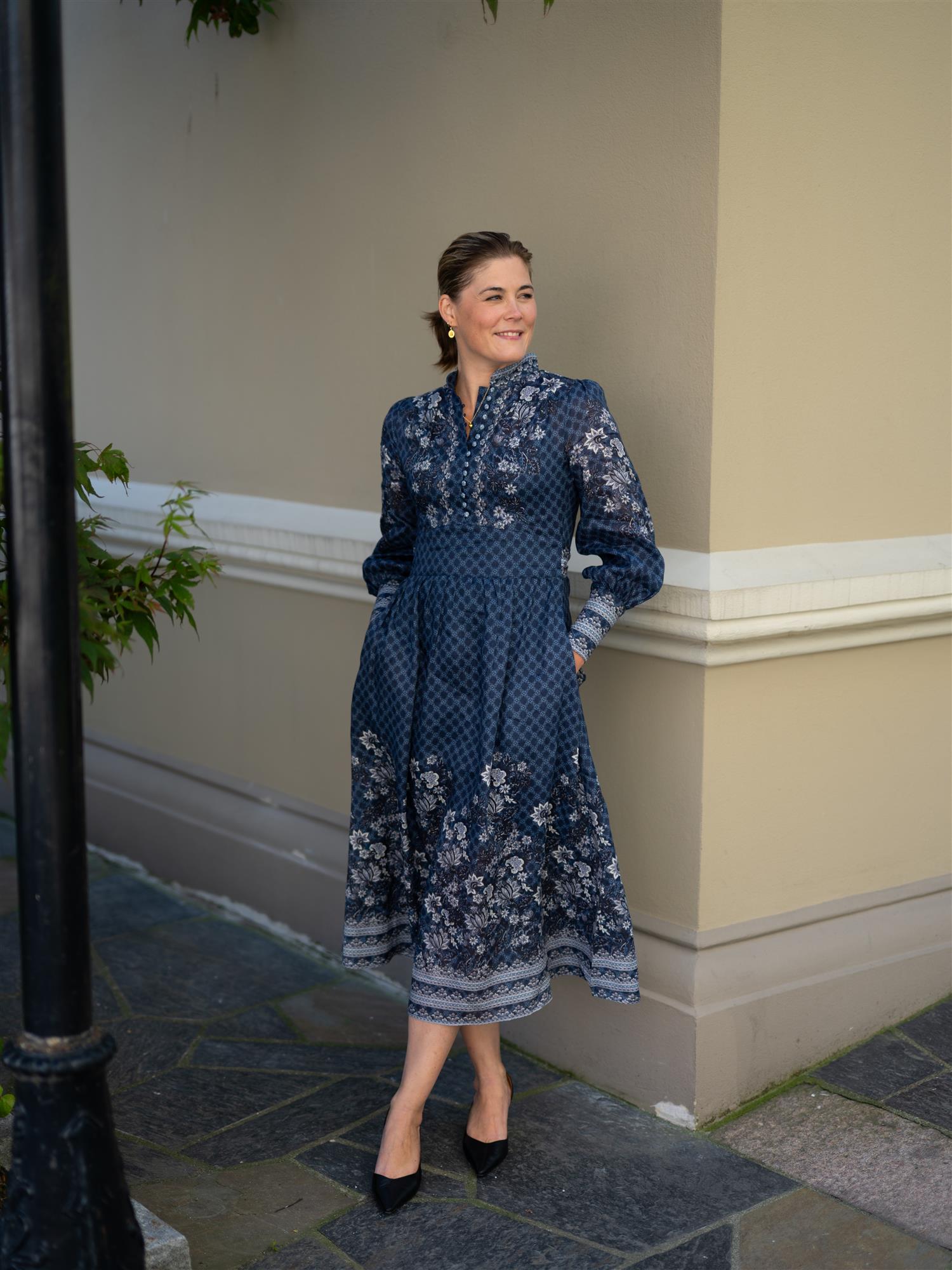 Alondra Dress With Waistband