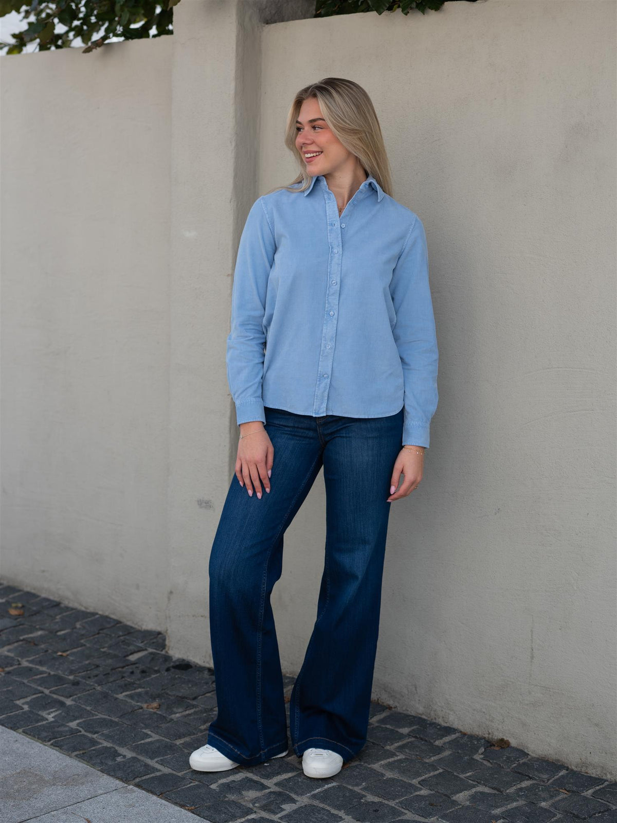 Reg Cordroy Shirt