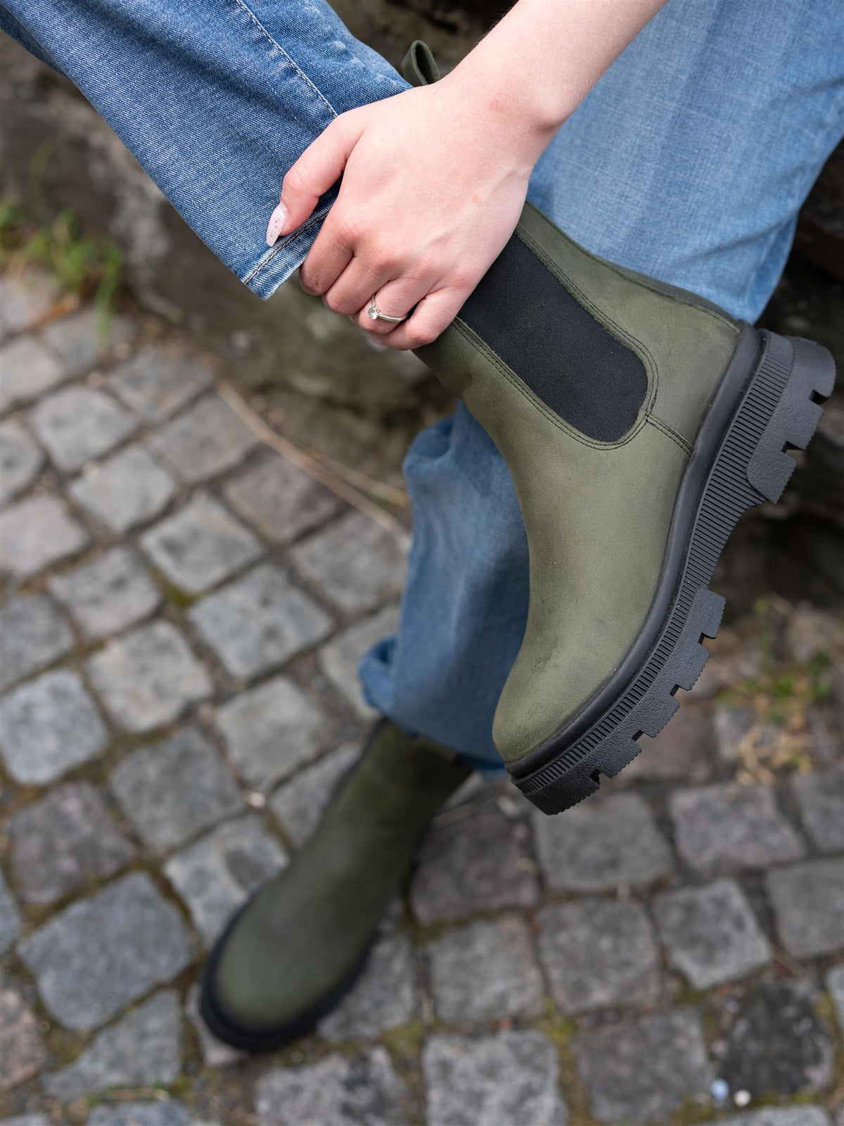 BRGN Chelsea Boot Rosin Dark green