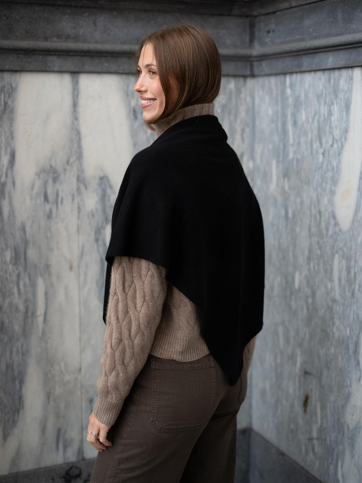 Ronja Cashmere Scarf Black
