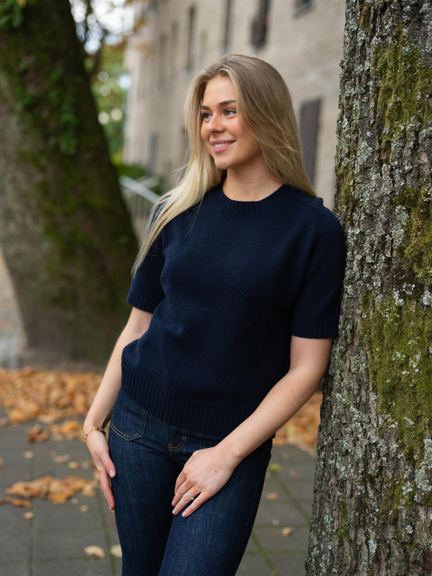 Natura Cashmere Bea T-Shirt Navy