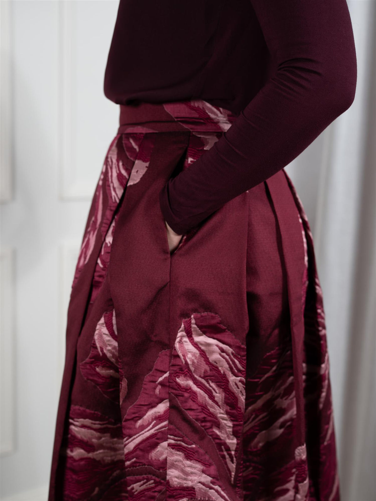 Abey Skirt With Pockets