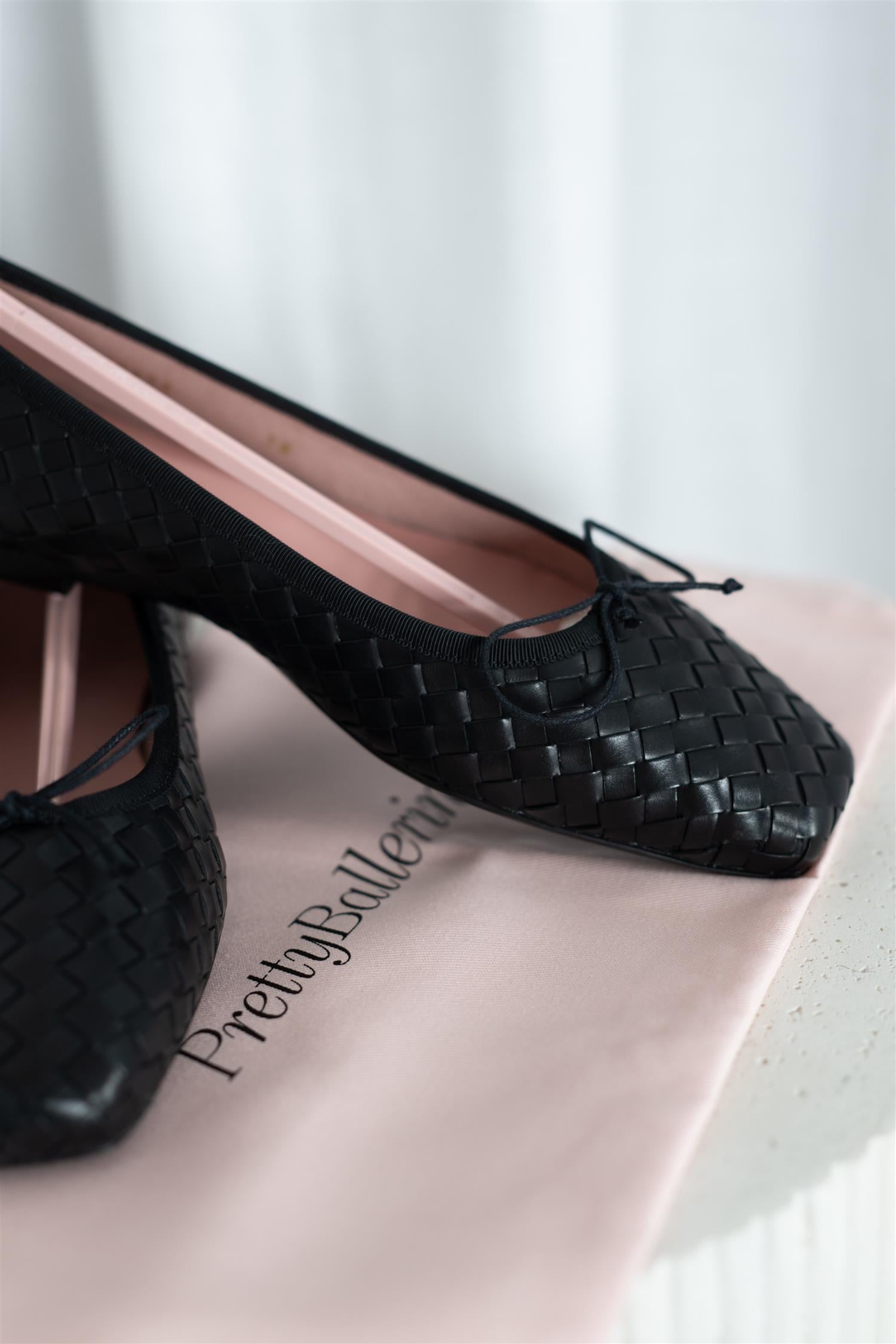 Pretty Ballerinas Fulton Negro