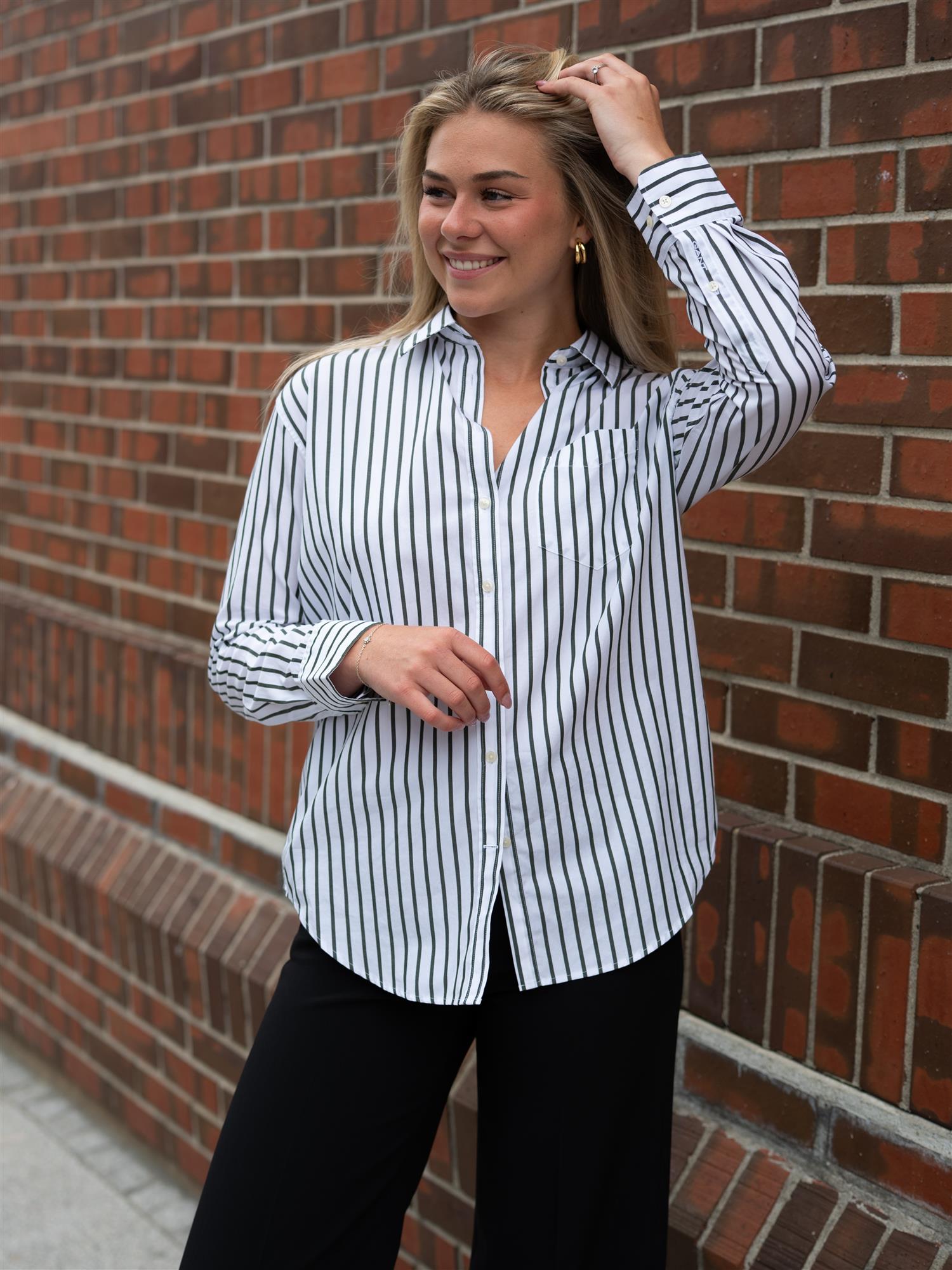 Gant Rel Classic Poplin Striped Shirt