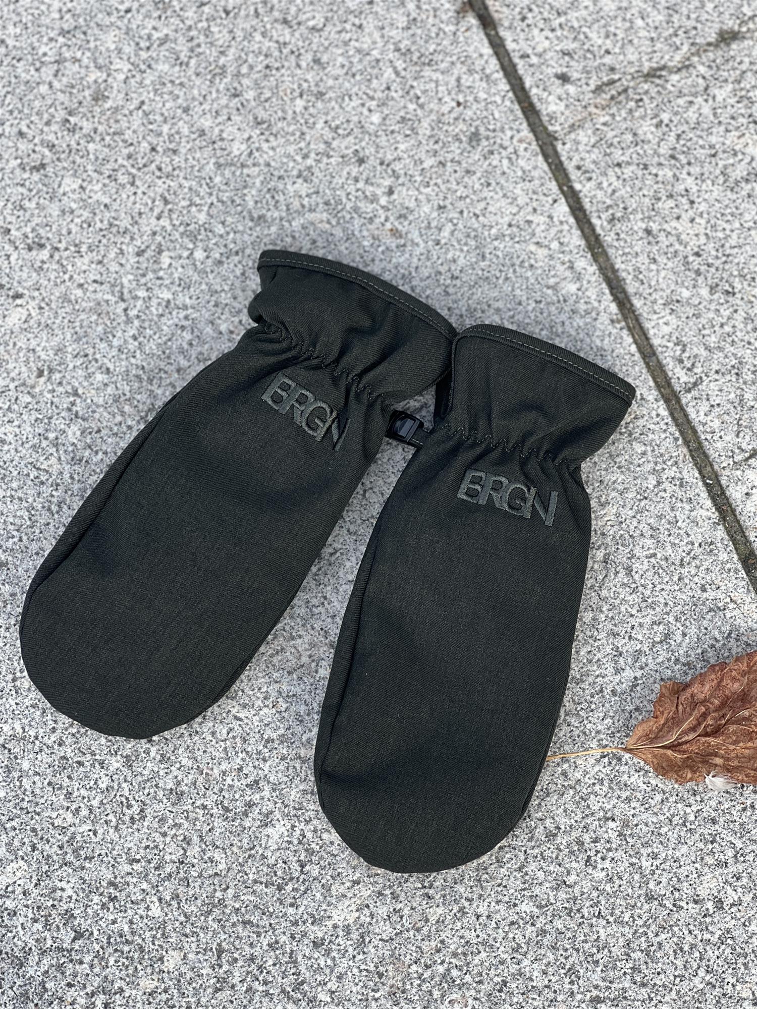 BRGN Mittens Rosin Dark Green