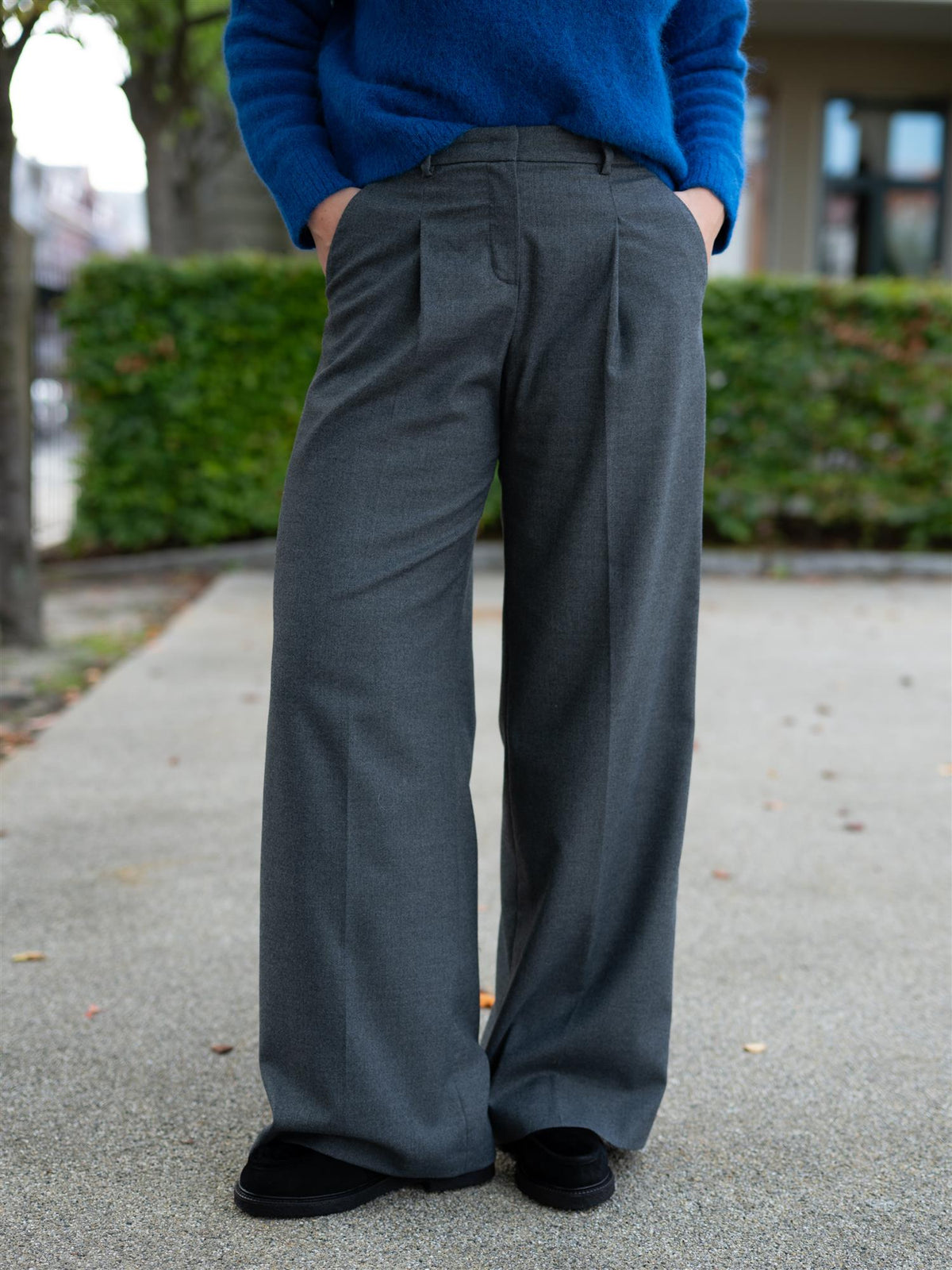 Chrissy Cashmere Touch Flannel Grey