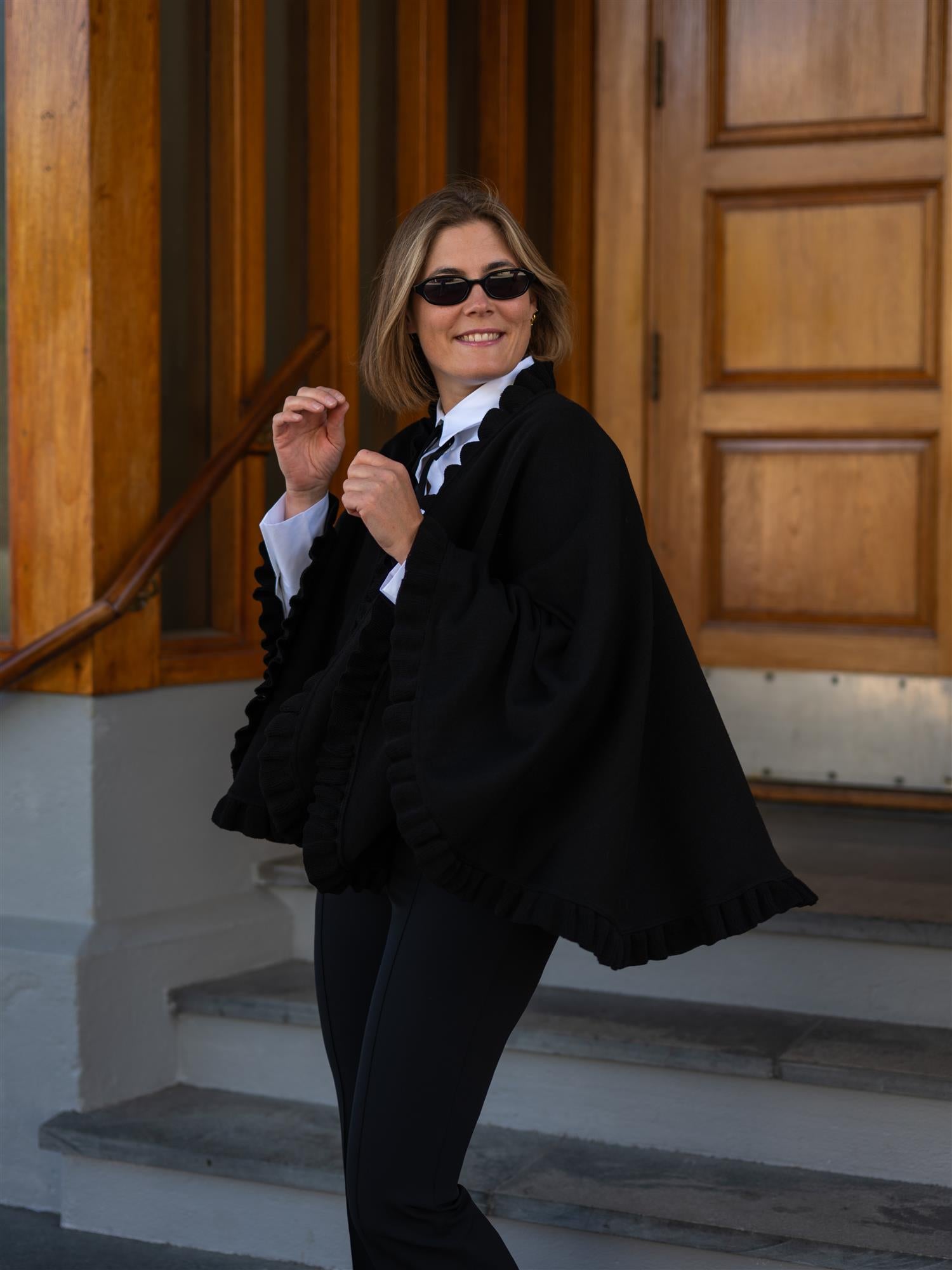 Busnel Silvia Cape Black