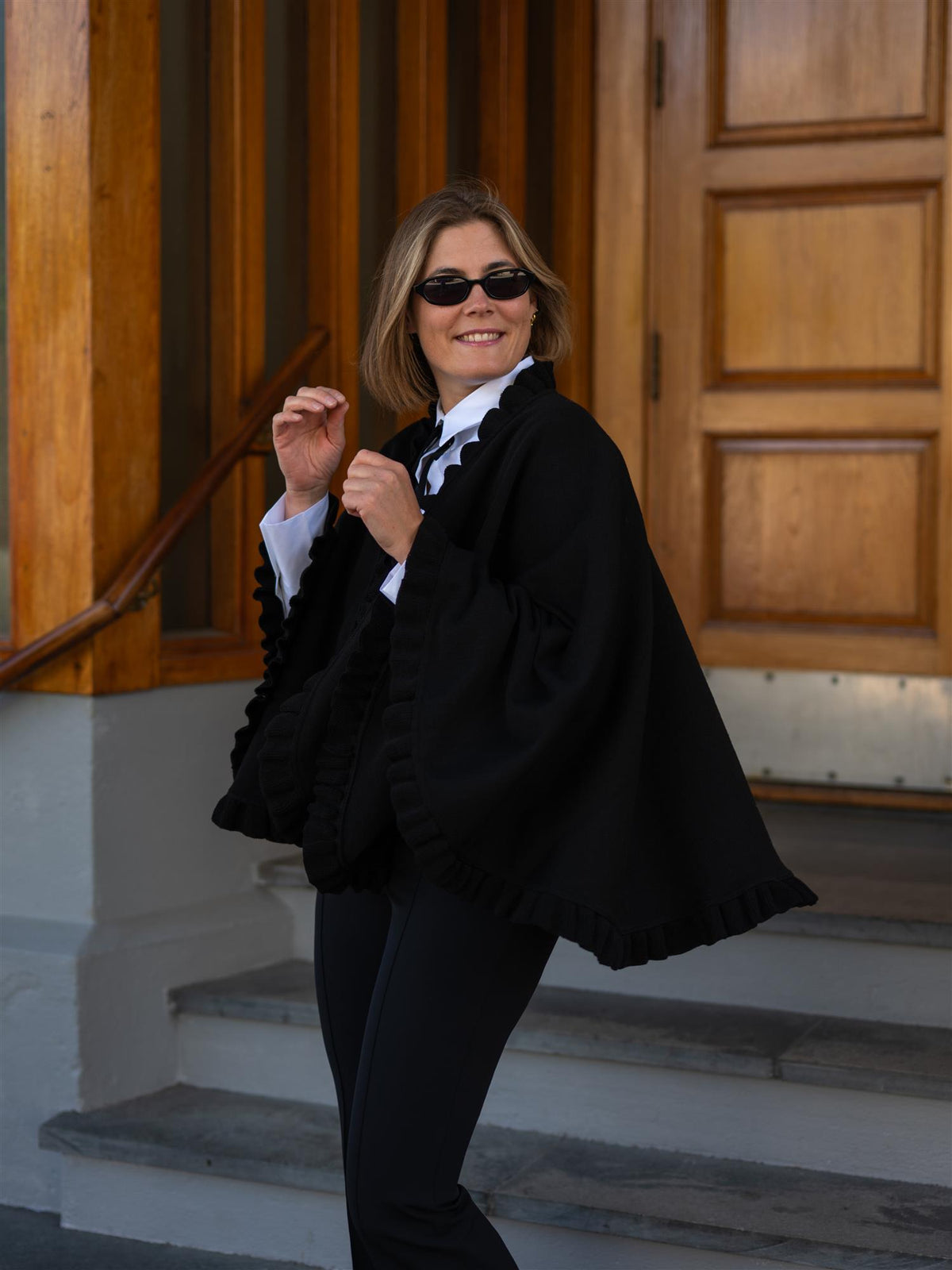 Busnel Silvia Cape Black