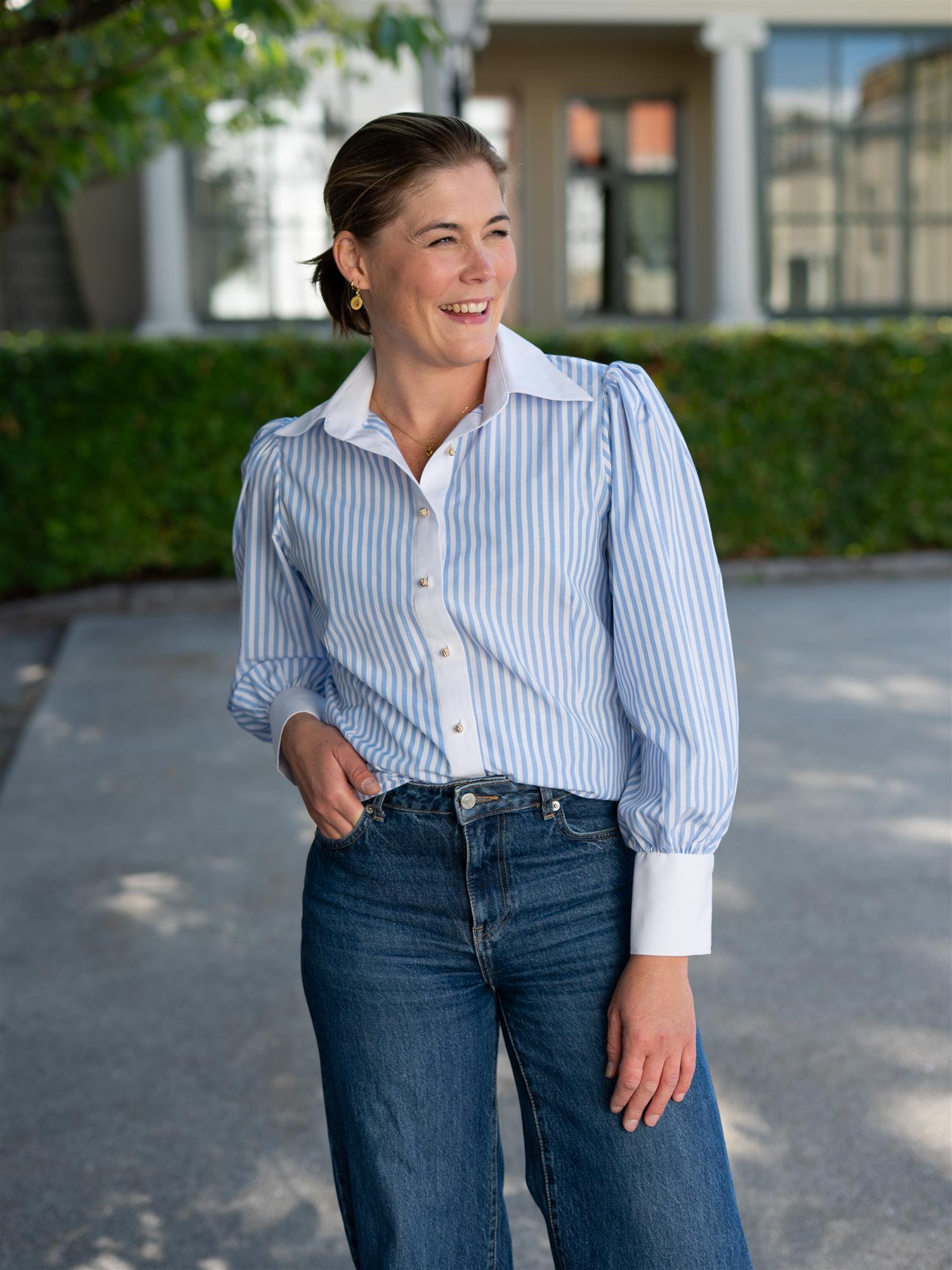 Lollipopblusen Lyseblå