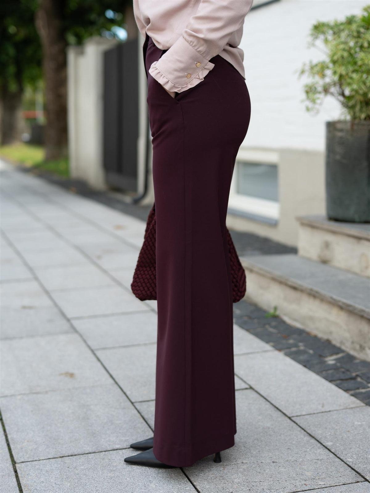 Louise Pants Dark Purple