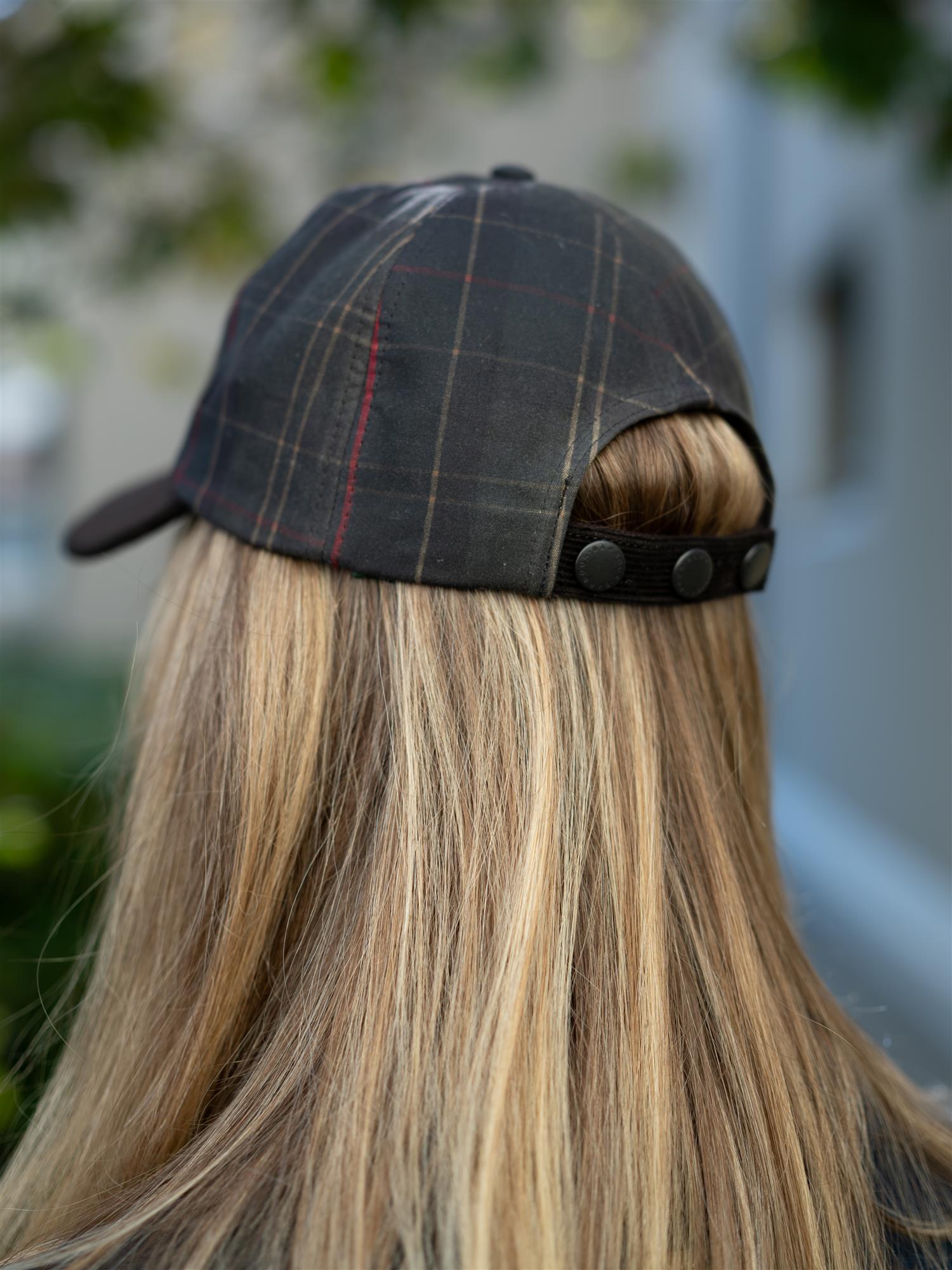 Arlene Cap Classic Tartan