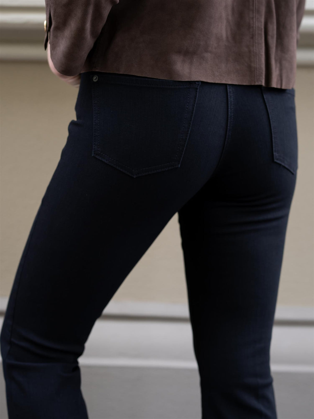 Paris Flared Basic Rinsed Wash