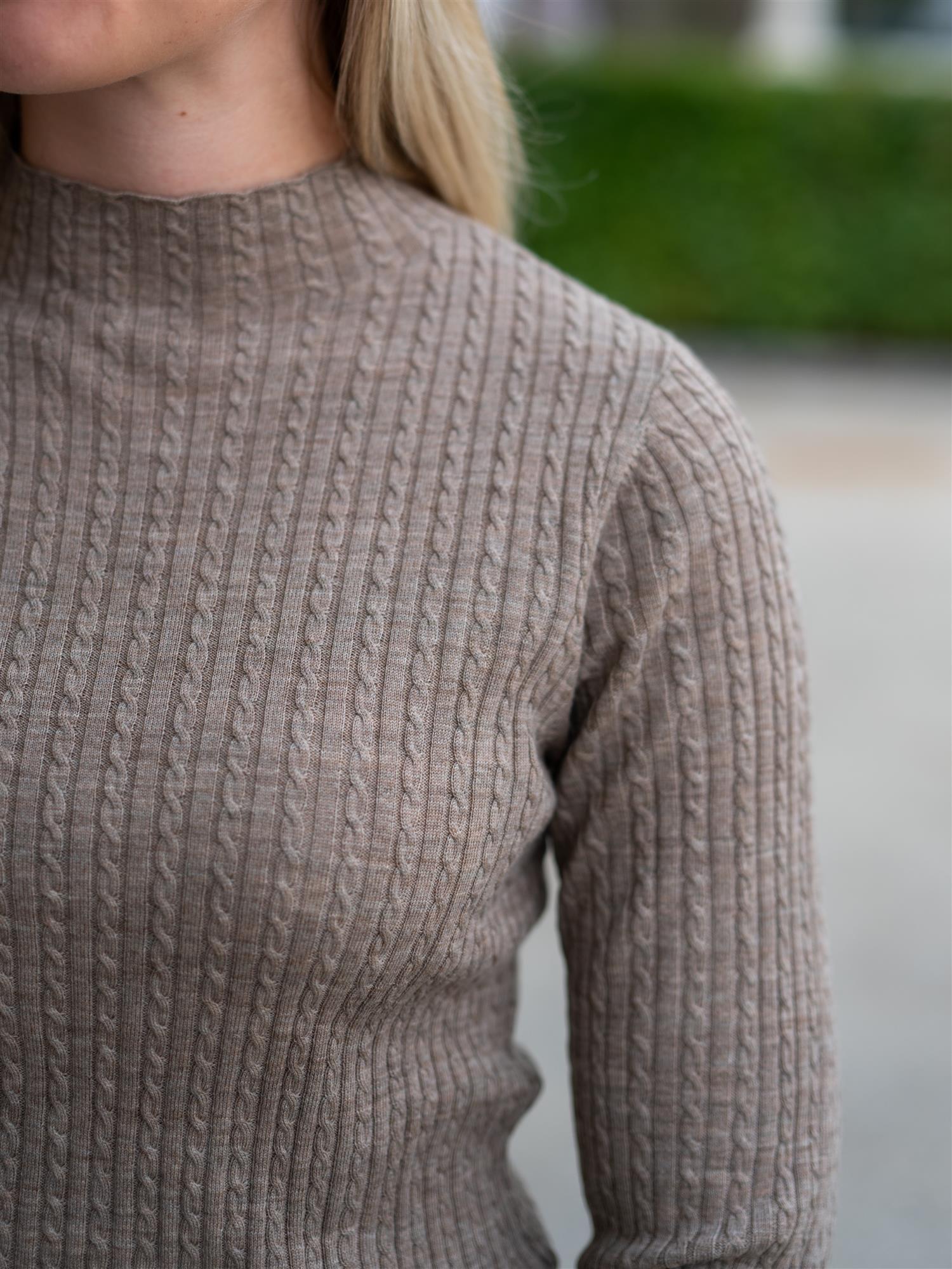 Bree Turtle Neck