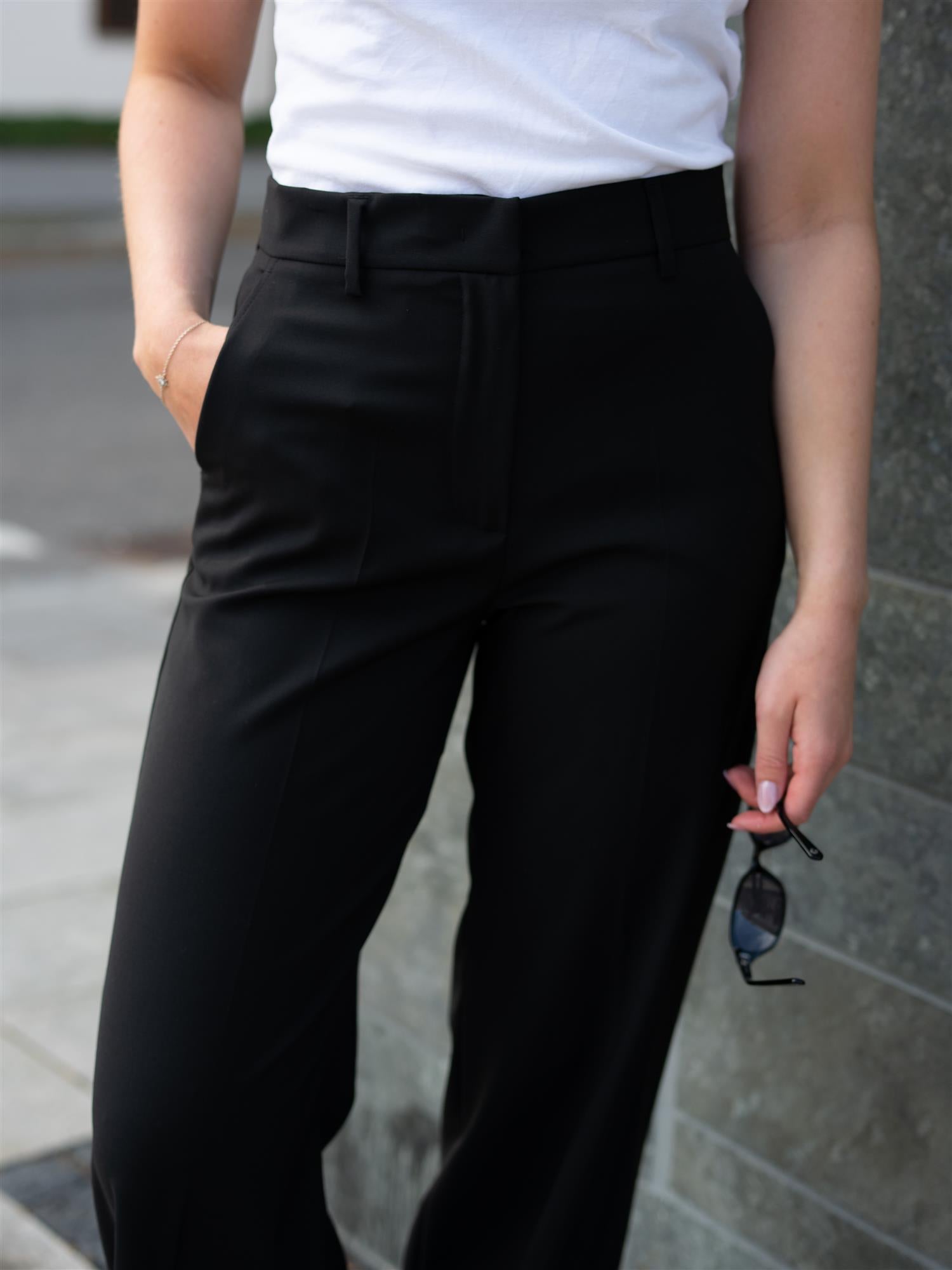 Visivo Black