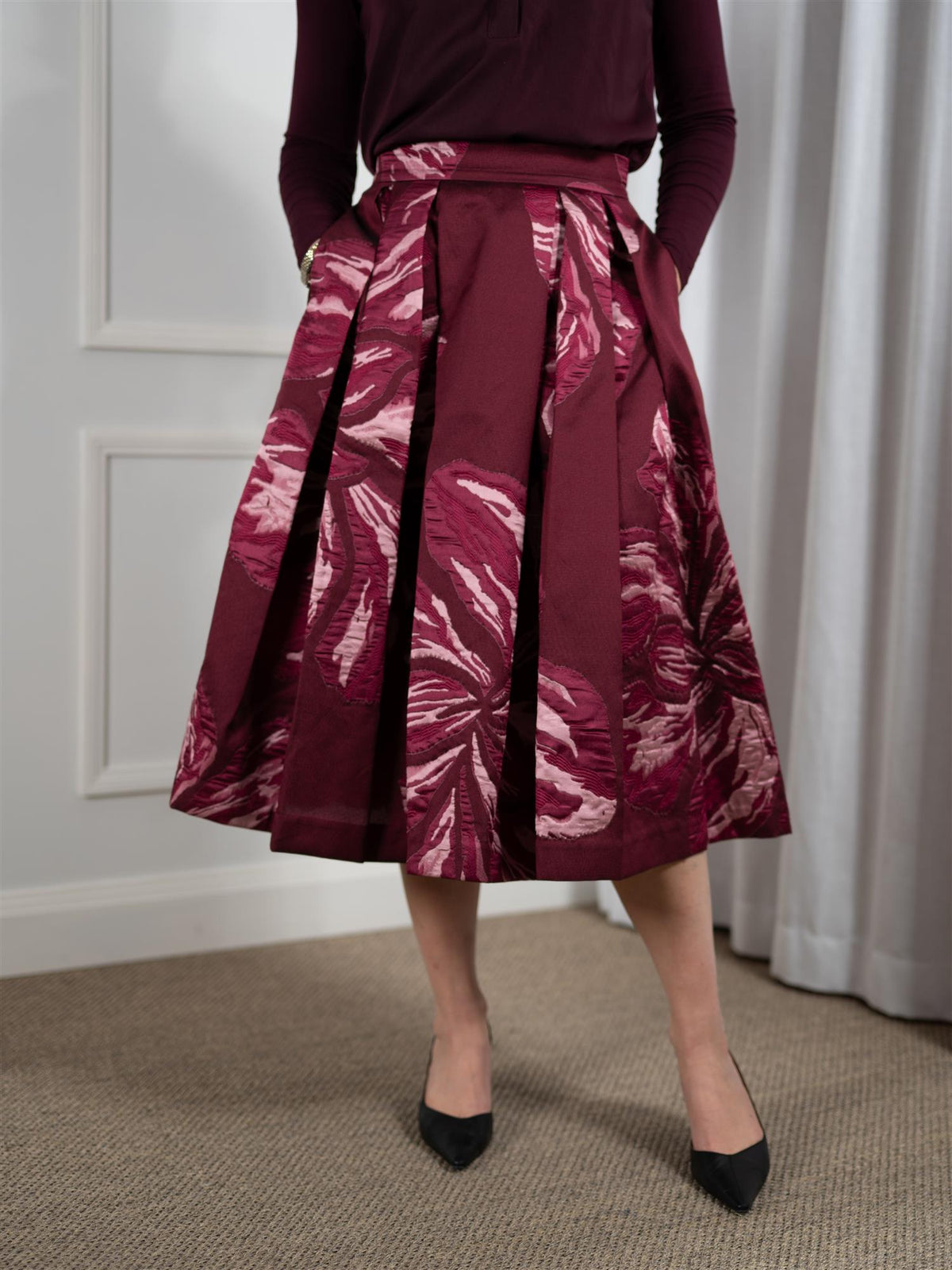Abey Skirt With Pockets