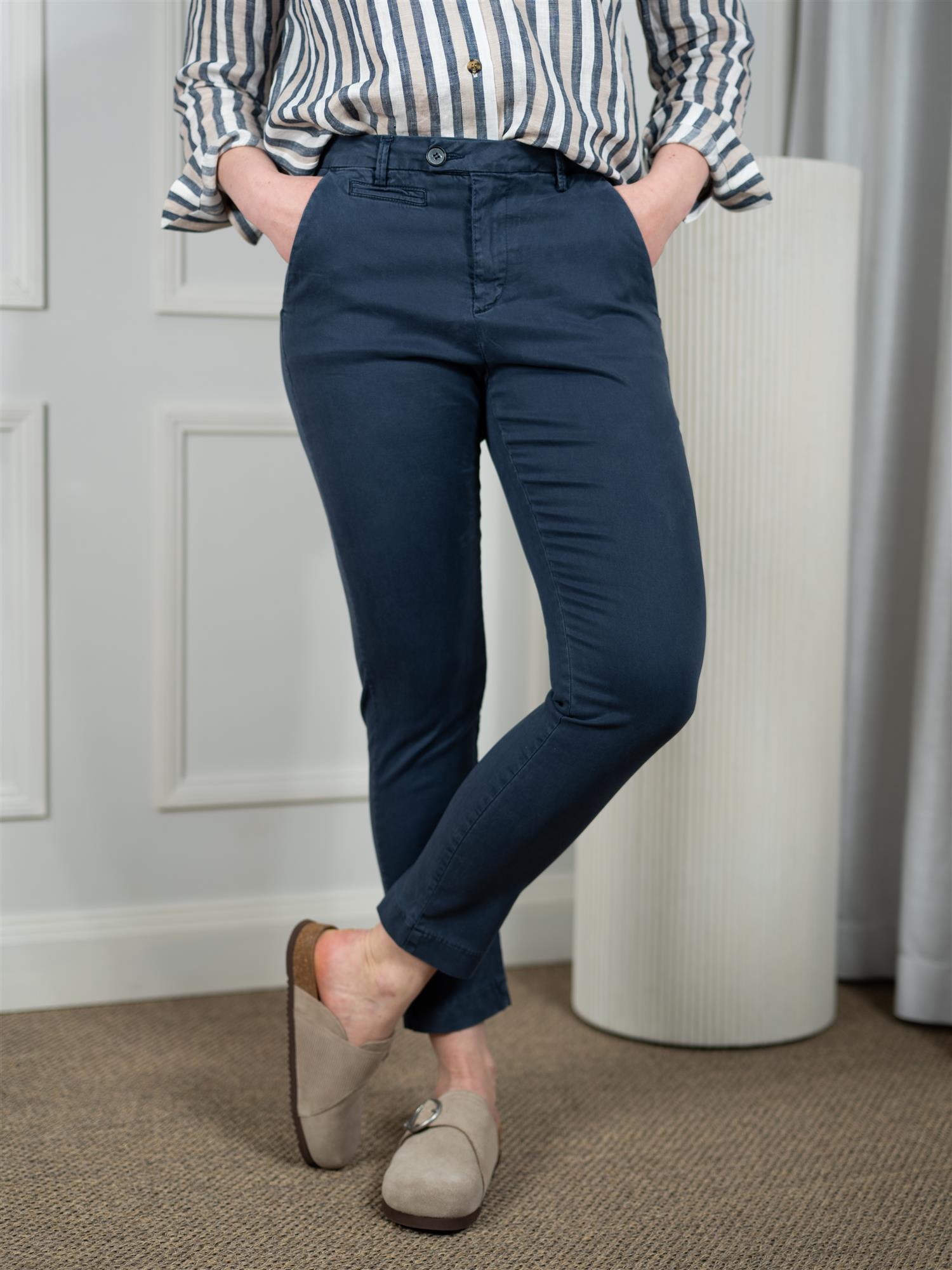 Pieszak Anika Support Cropped Chino Navy