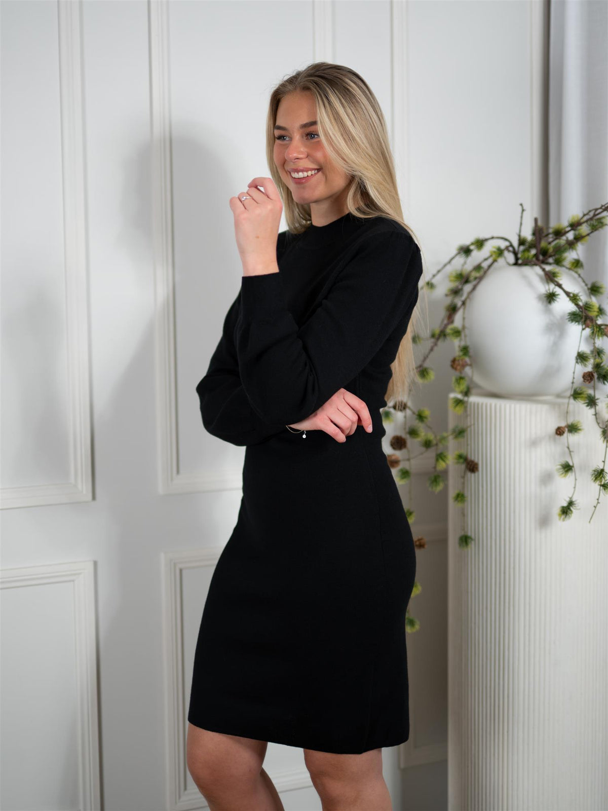 Liz Merino Dress Black
