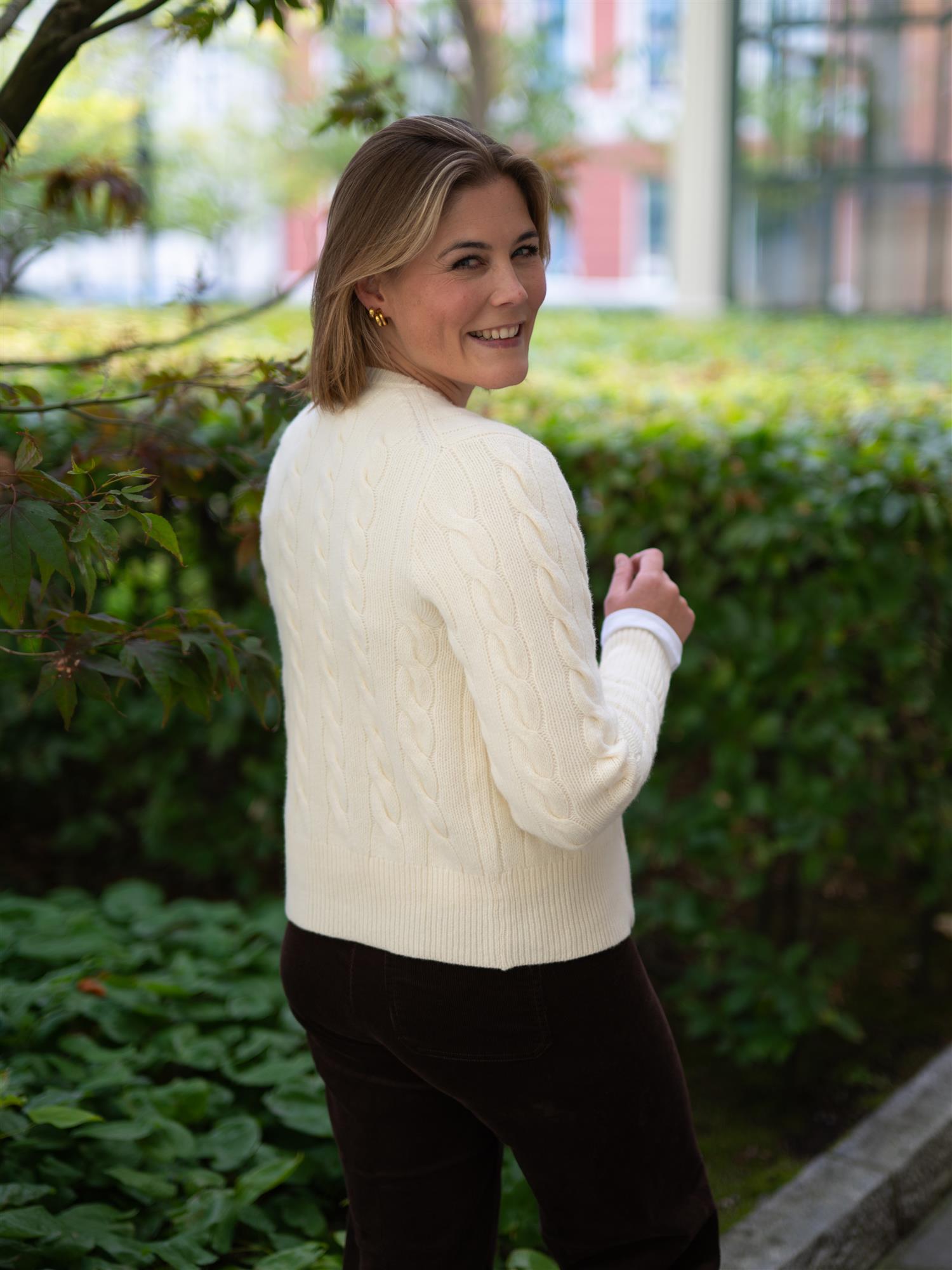 Cable-Knit Wool-Cashmere Cardigan White