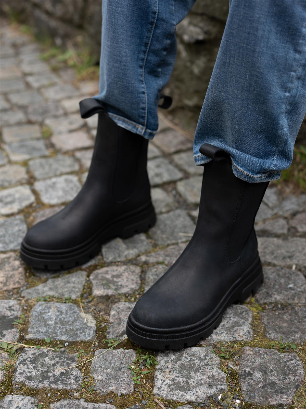 BRGN Chelsea Boot New Black