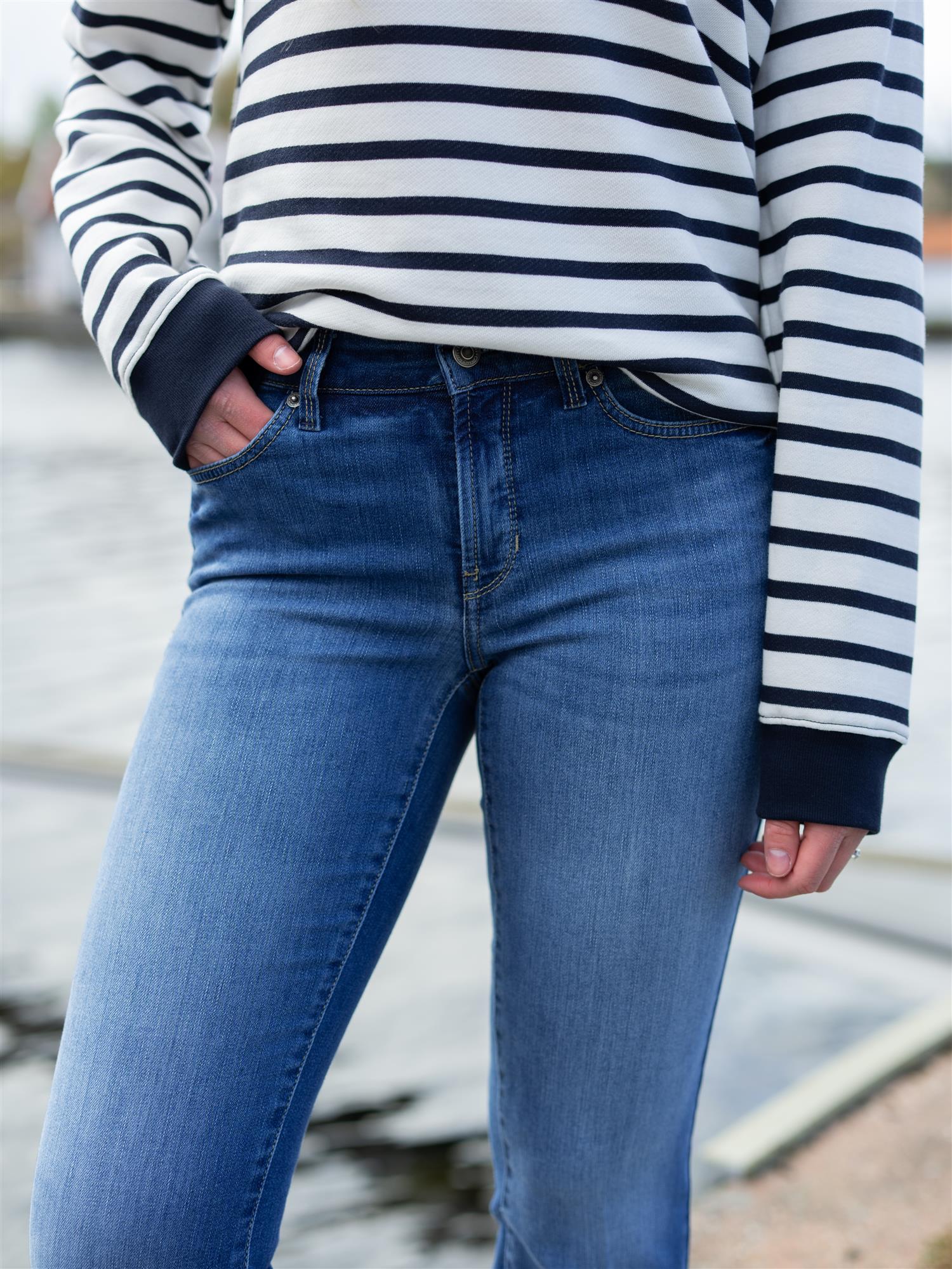 Cambio Paris Flared Medium Contrast Splinted