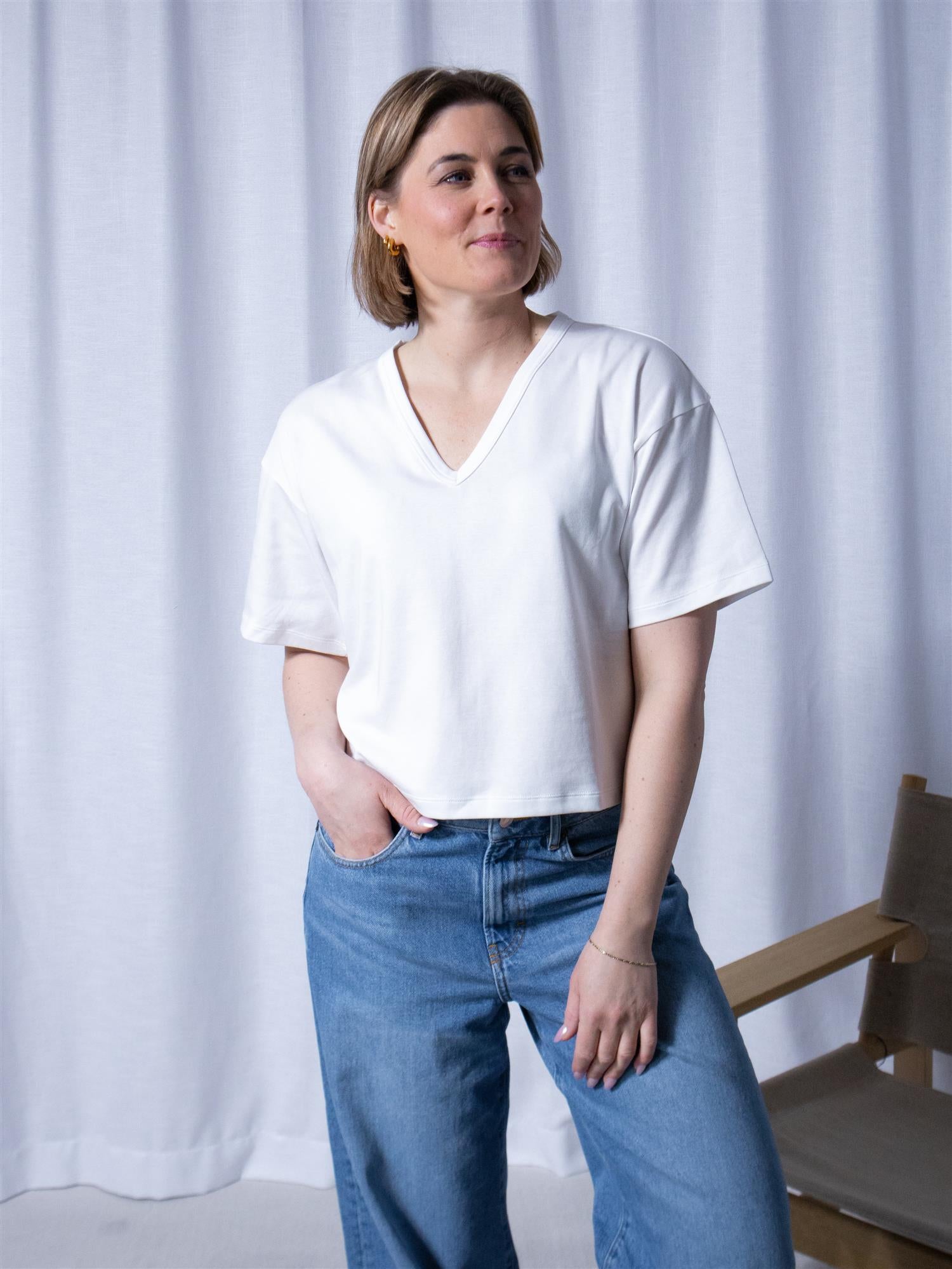 Julie Josephine Bettina Tee White