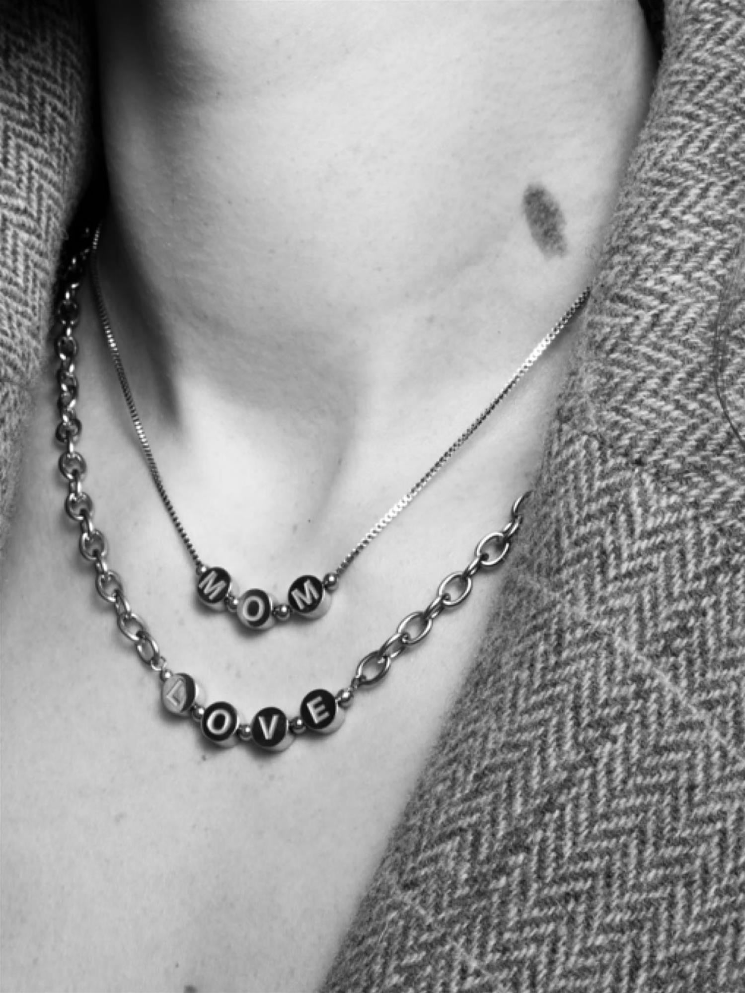 Camilla Pihl The Mom Necklace Gold