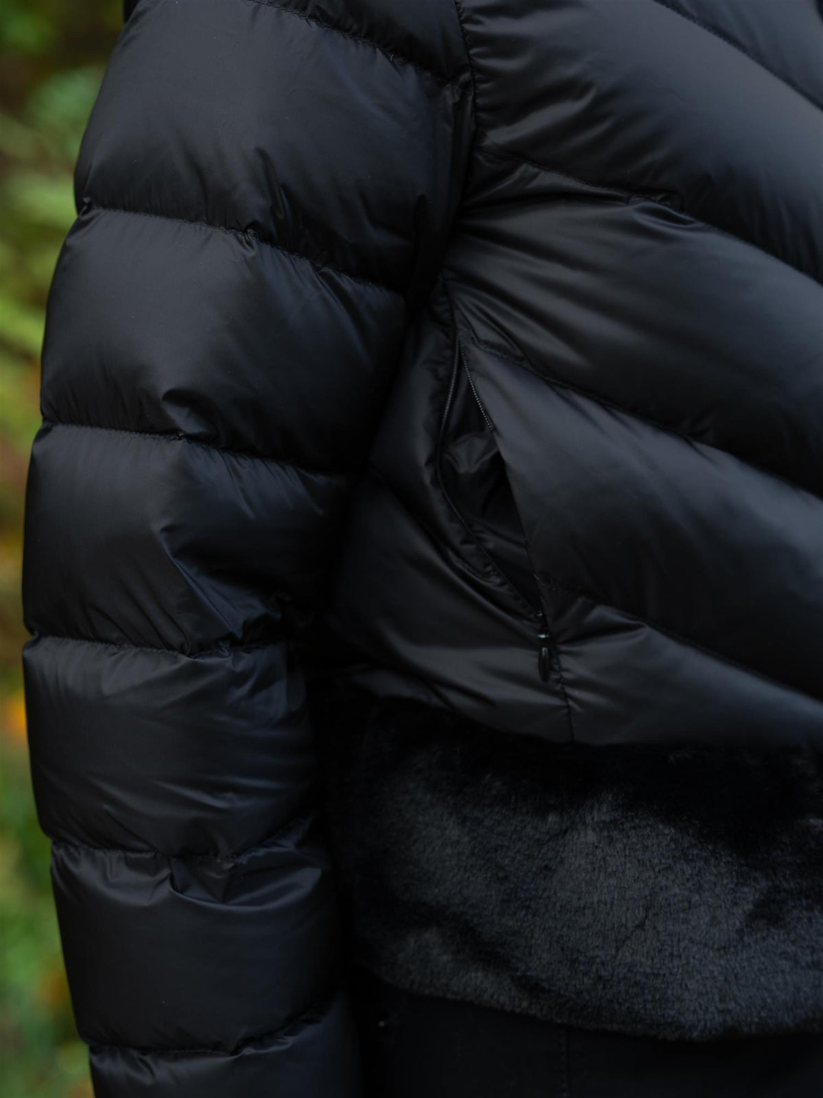 Ladies Down Jacket Black Faux Fur