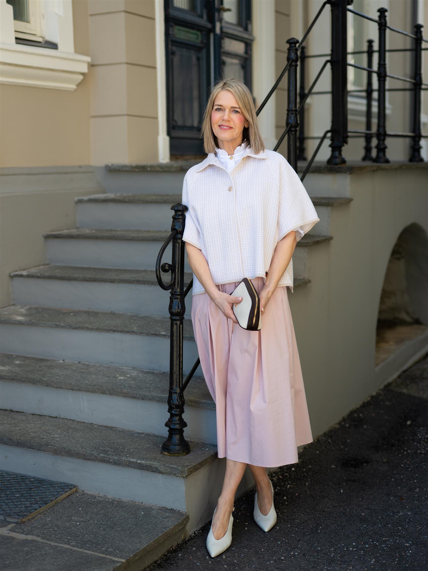 Busnel Amelie Cape Pepita Light Rose