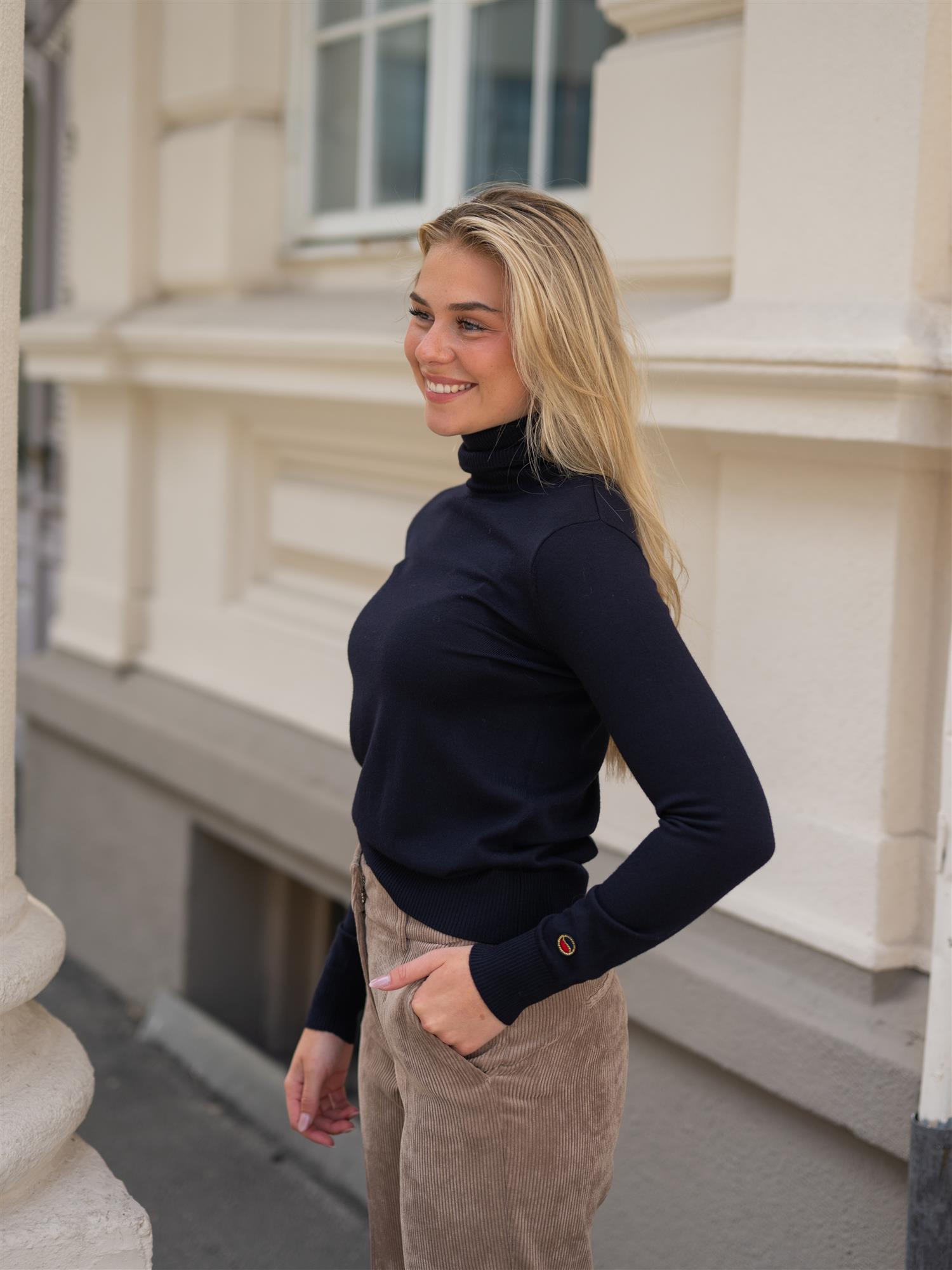 Alice Rollerneck Marine