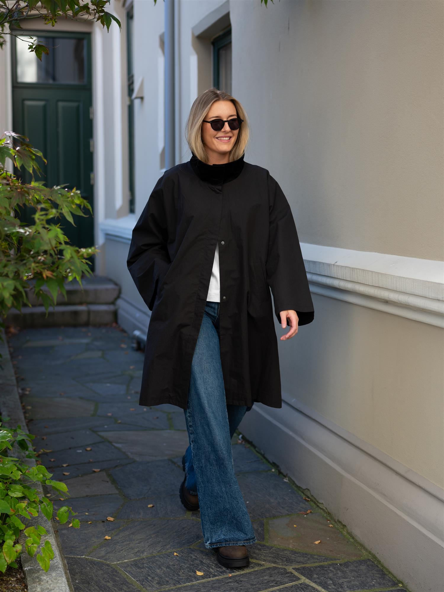 Sable Coat Black