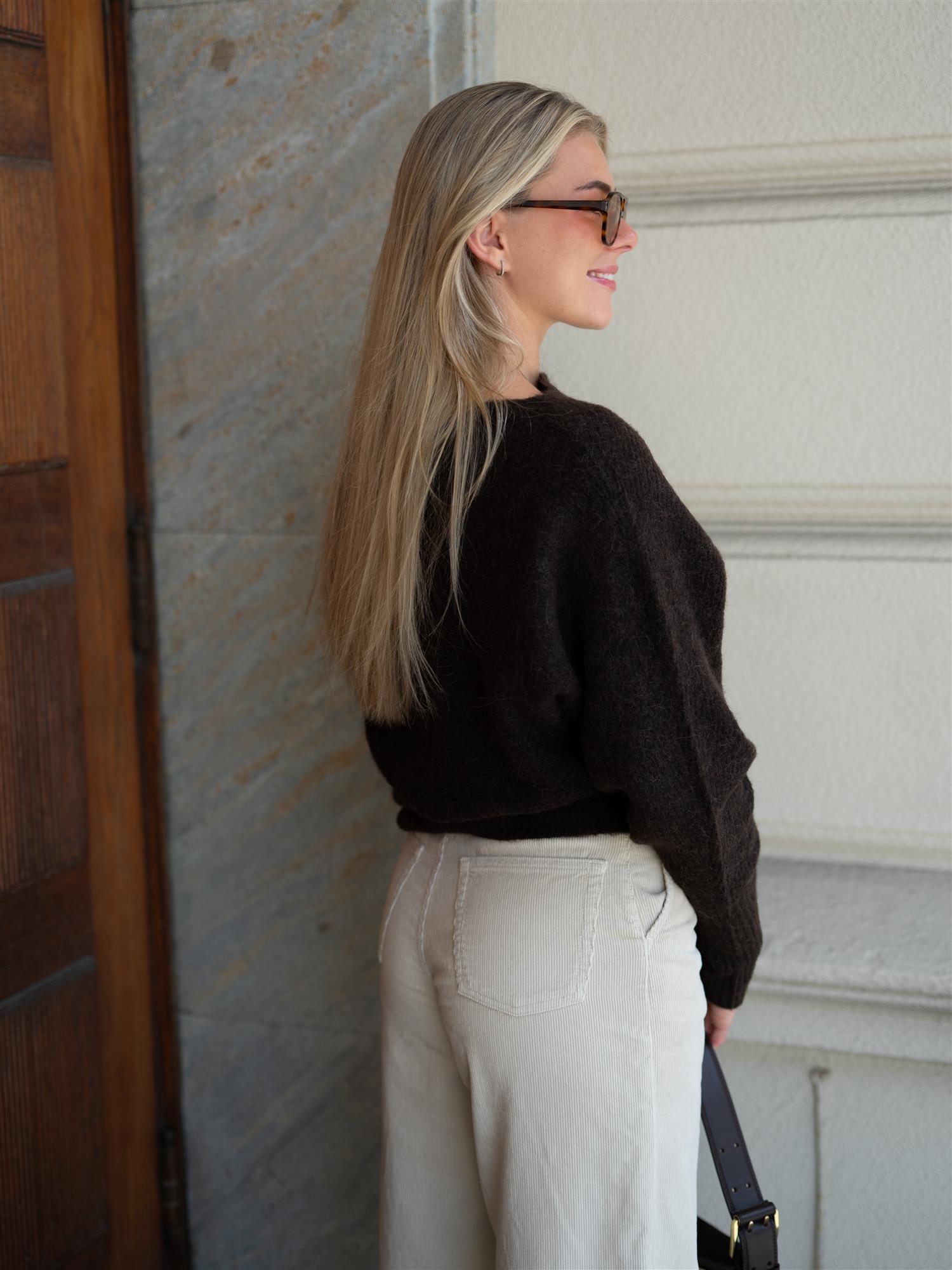 MMThora Boatneck Knit Delicioso
