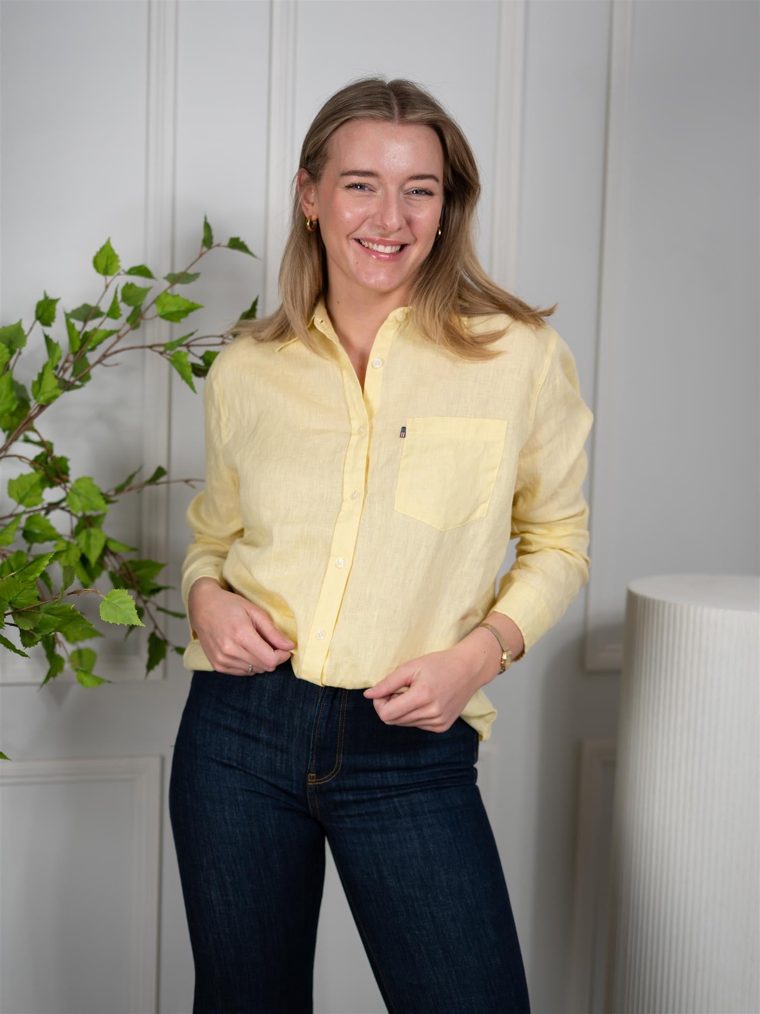 Lexington Classic Linen Shirt Yellow