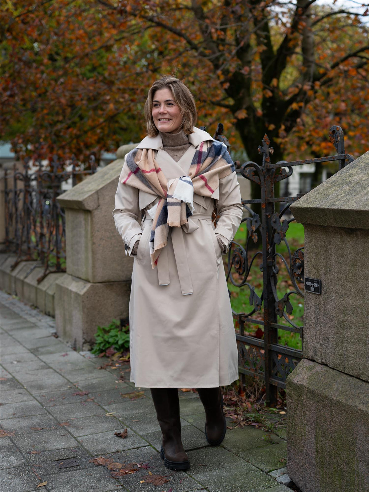 Regndråpe Trench Coat Sand