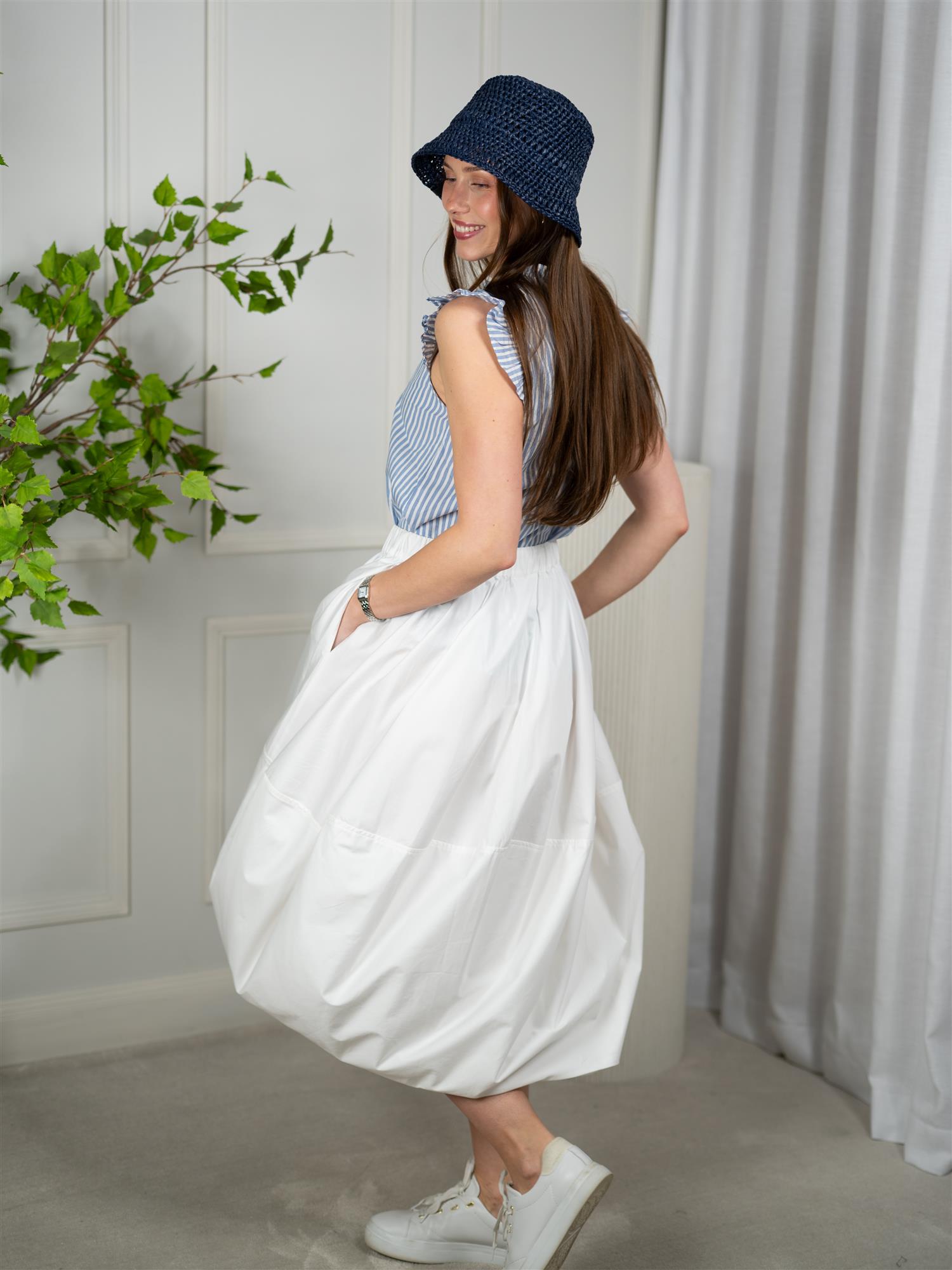 ONE and OTHER Lisette Skirt Offwhite
