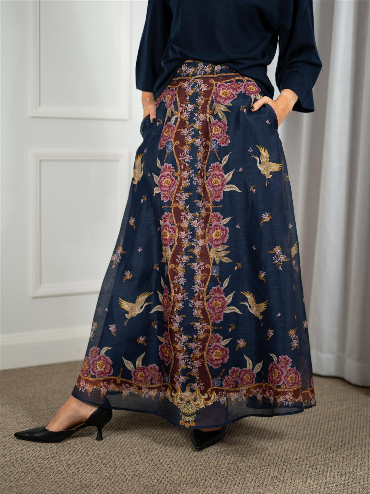 Bee Navy