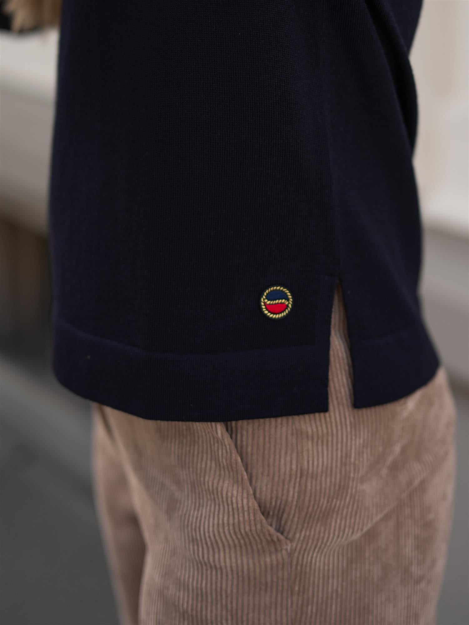 Paisley Top Marine
