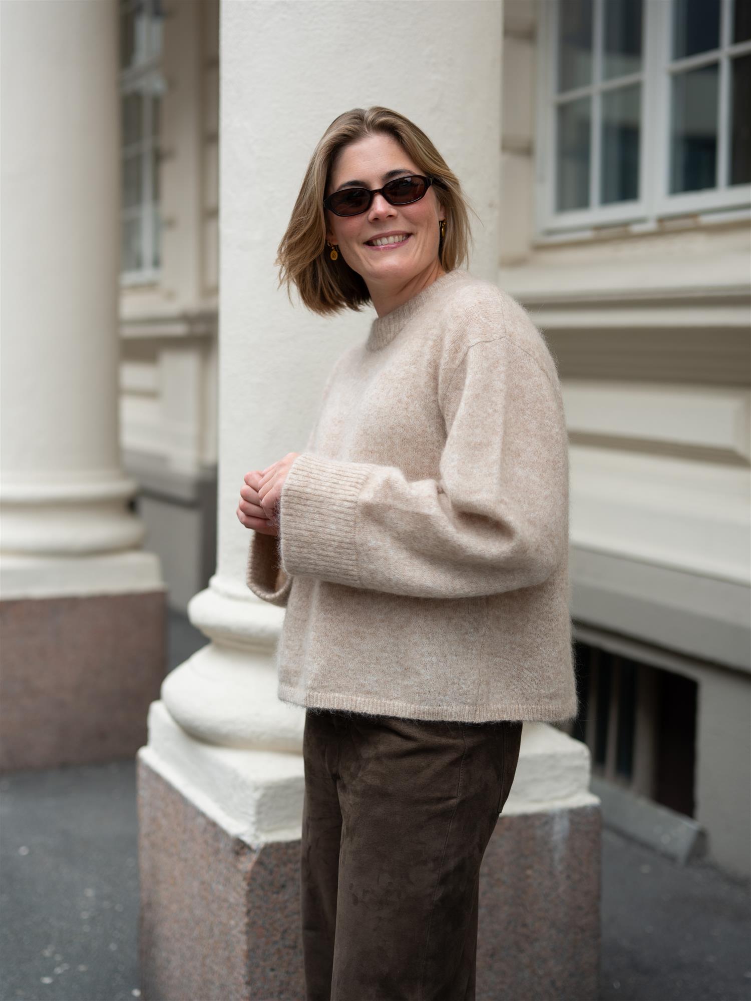 Niclas Short Sweater Oyster