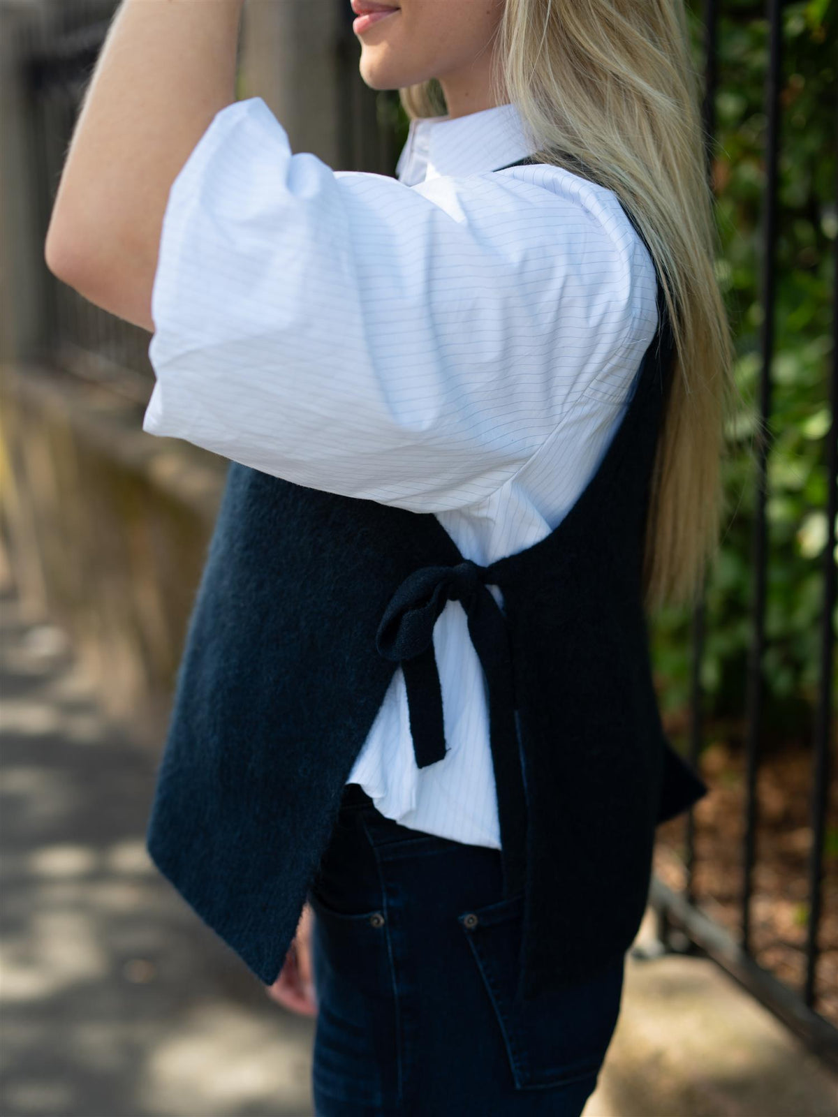 MMThora Tie Knit Vest Salute Navy