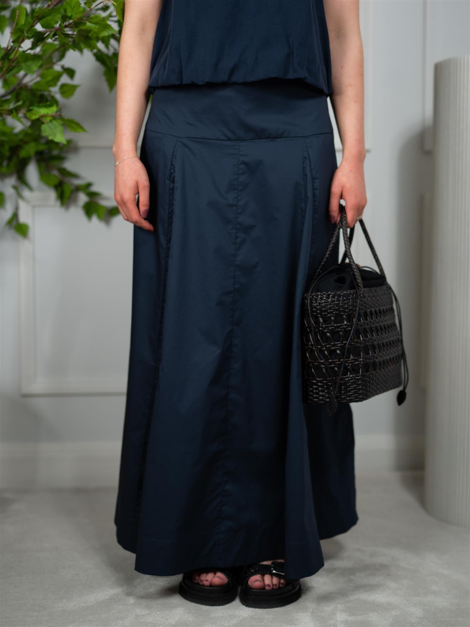 ONE and OTHER Sophia Skirt Navy