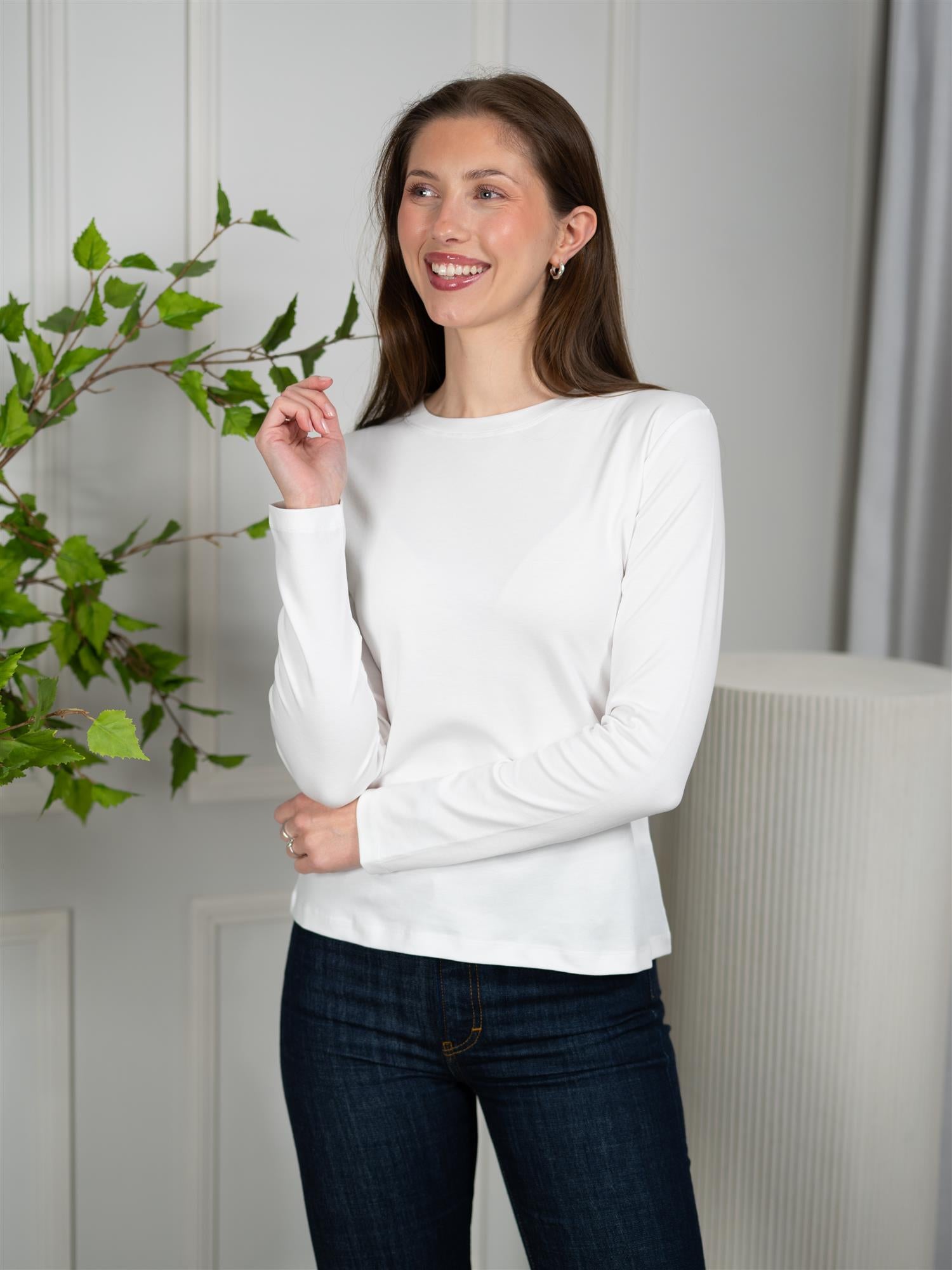 Violet Longsleeve White Cotton