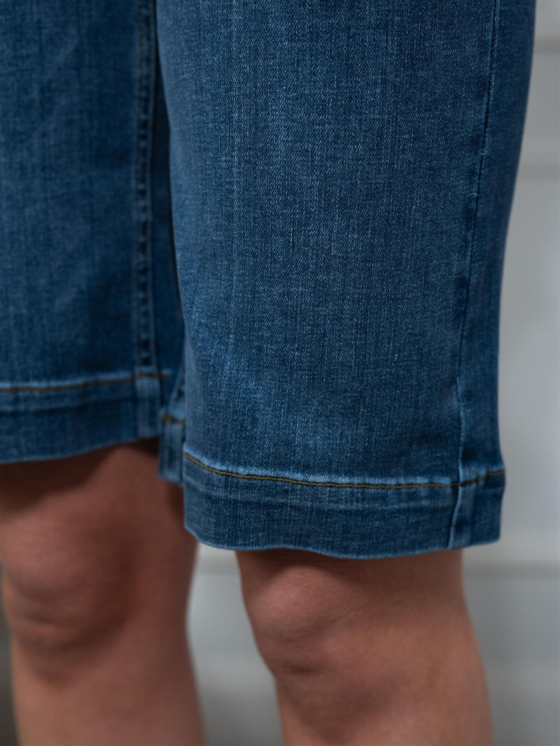 Pieszak Gilly French Shorts Washington