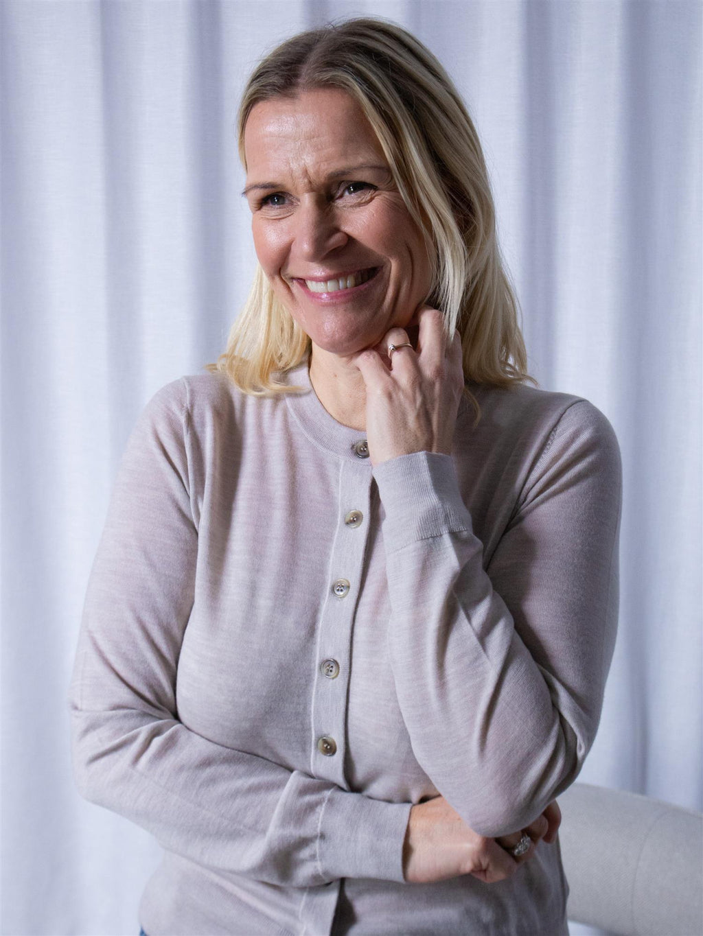 Christian Aks Rose Merino Cardigan Sand