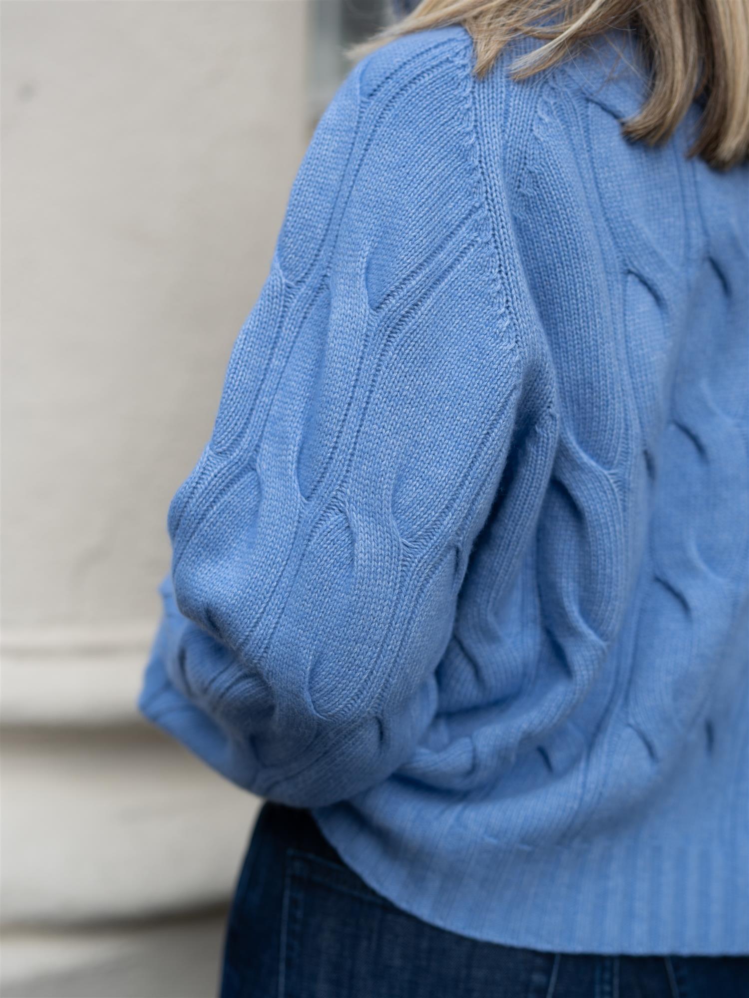 Cosima Light Blue