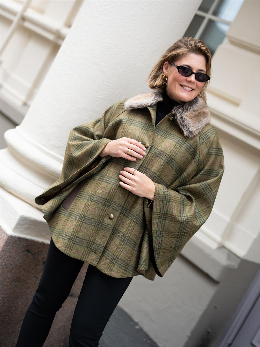 Barbour Flax Lily Wool Cape Dark Moss