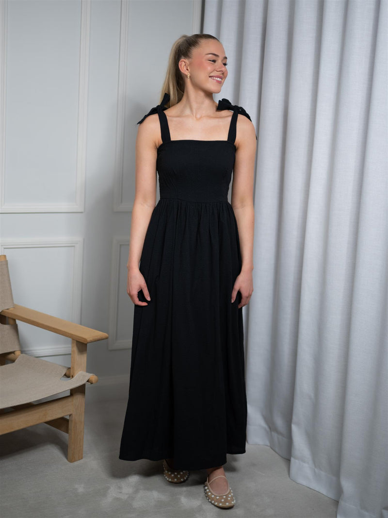Lexington Bow-Strap Seersucker Summer Dress Black