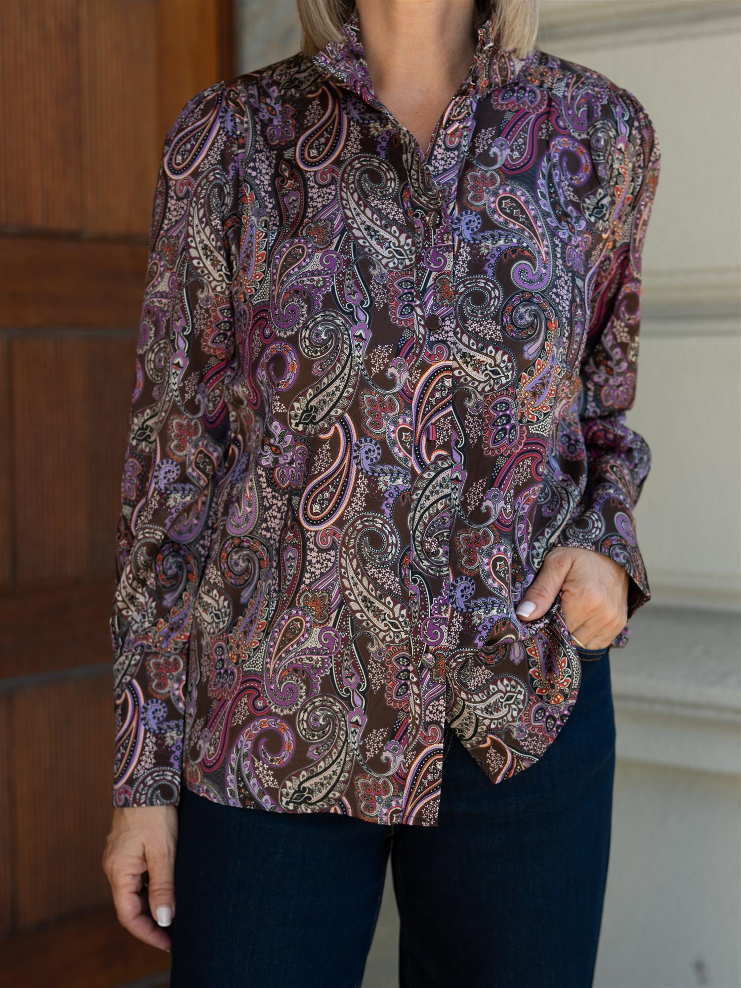 Amelie Blouse With Stand Collar